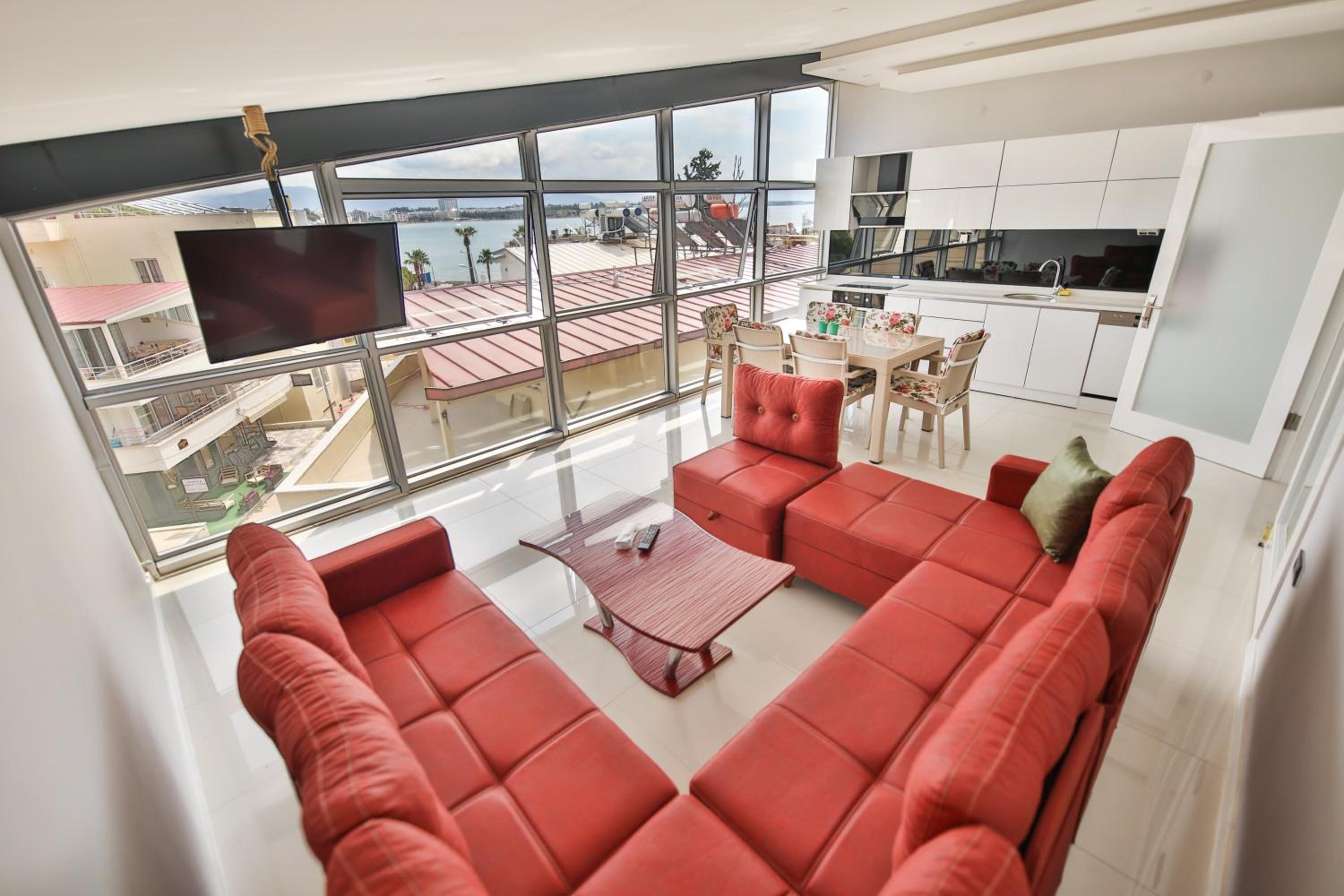 Family Room with Sea View