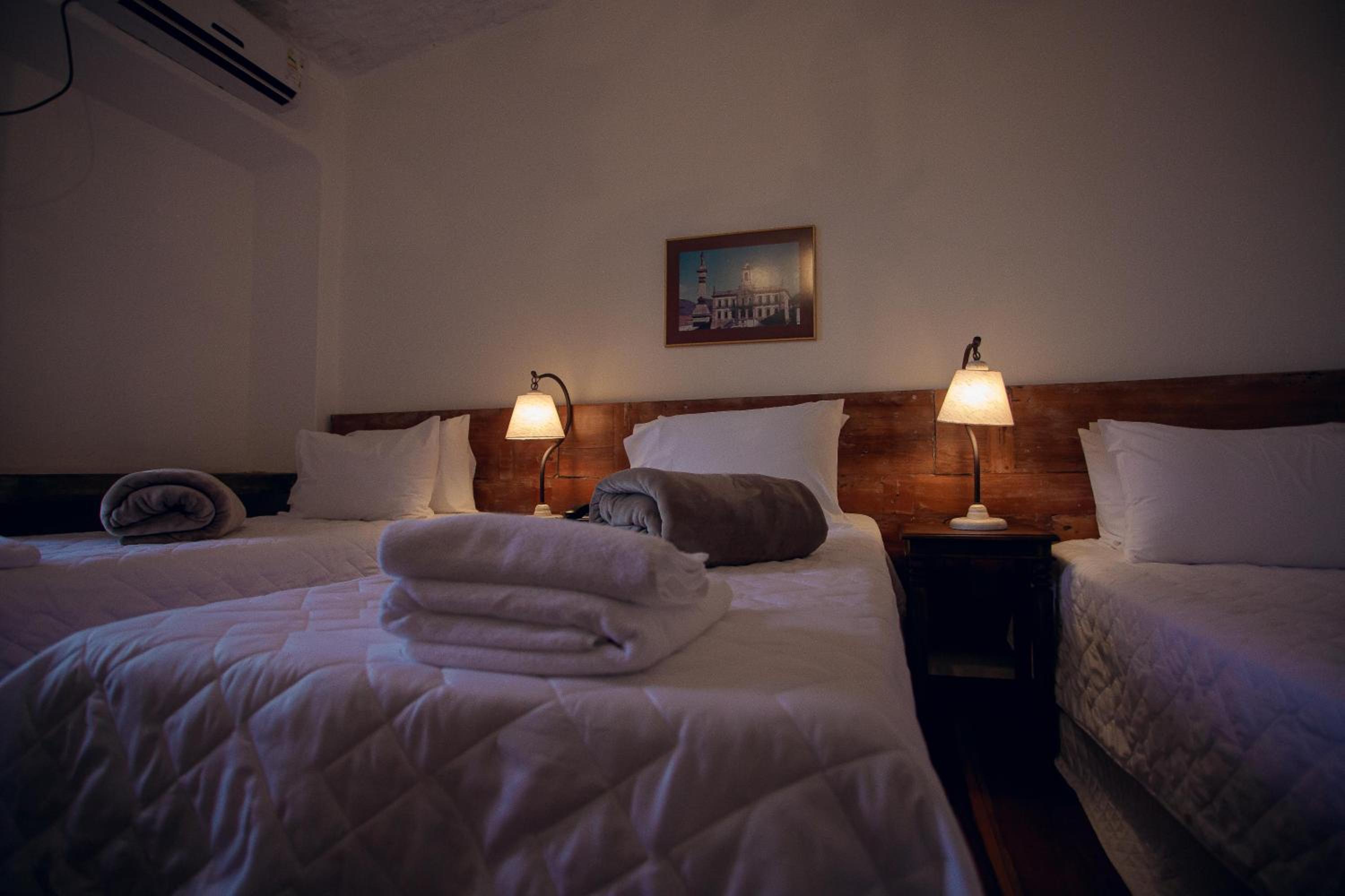 Deluxe Triple Room with Air Conditioning photo 3