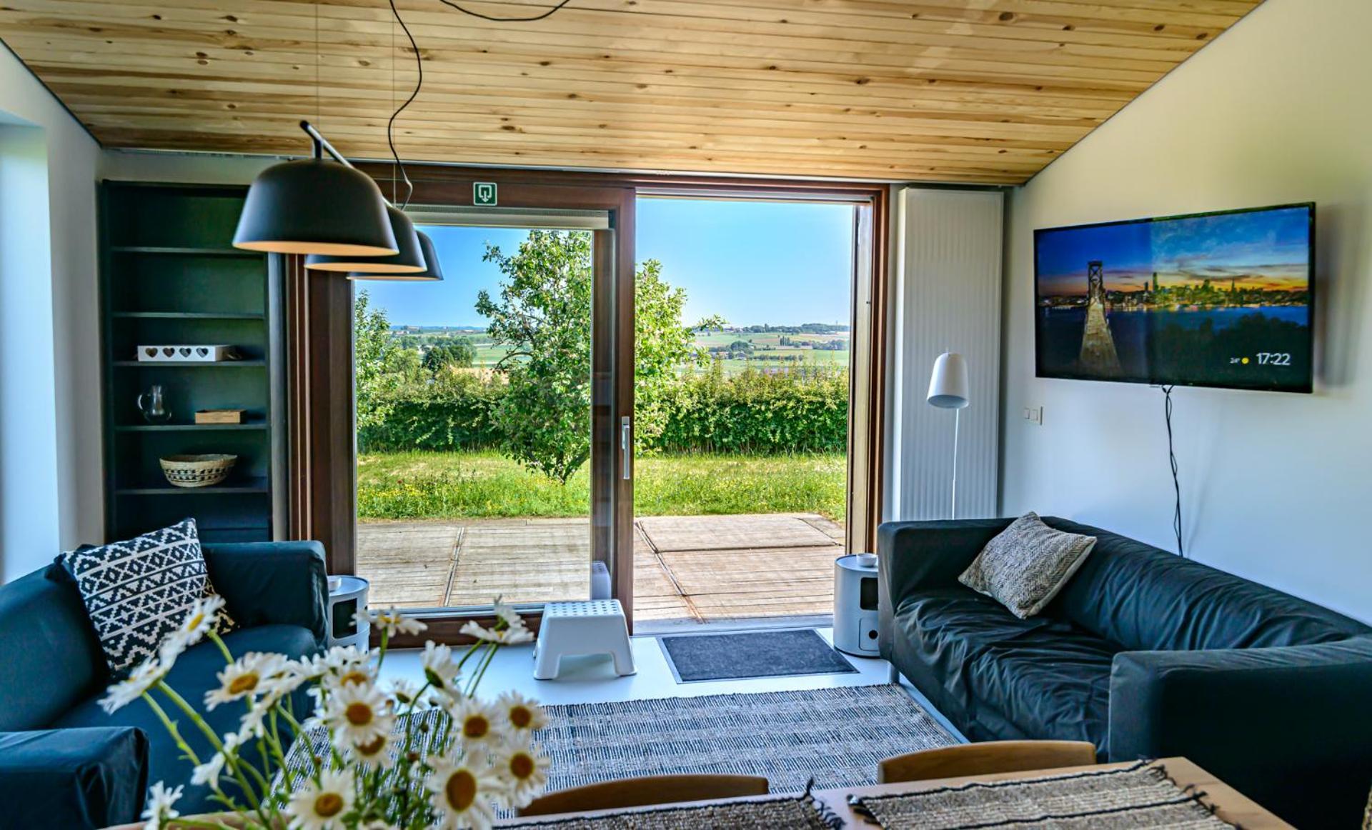 Three-Bedroom House photo 1