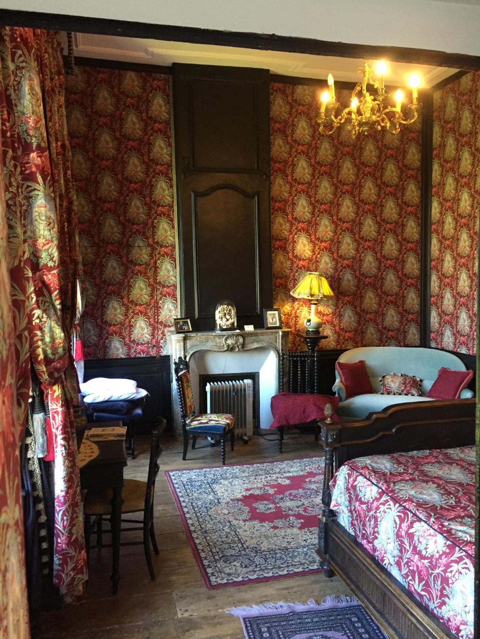 Deluxe Double Room with Bath photo 3