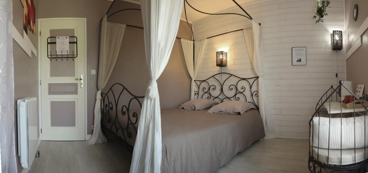 King Room with Garden View photo 1