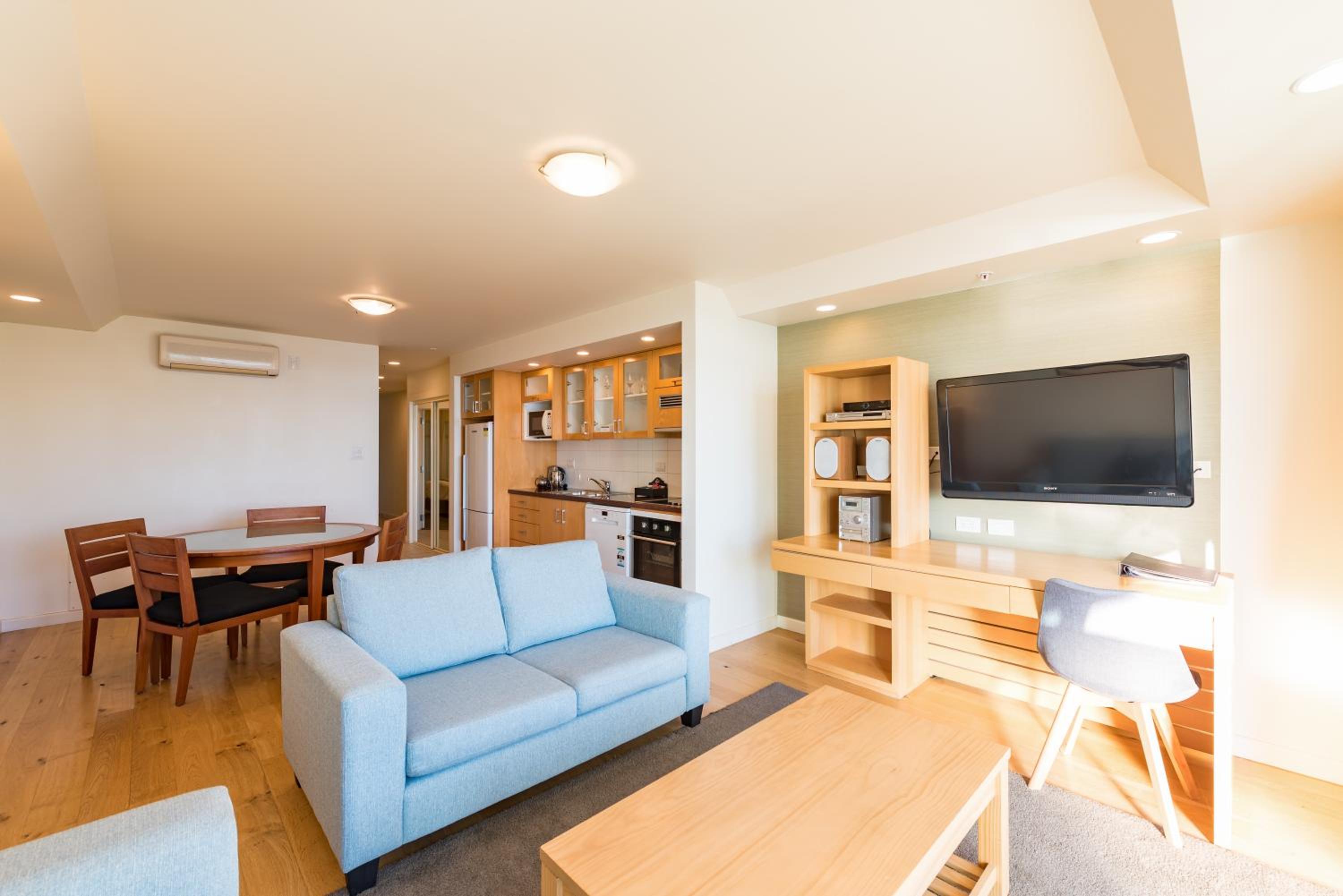 Superior Suite - Level Three photo 2