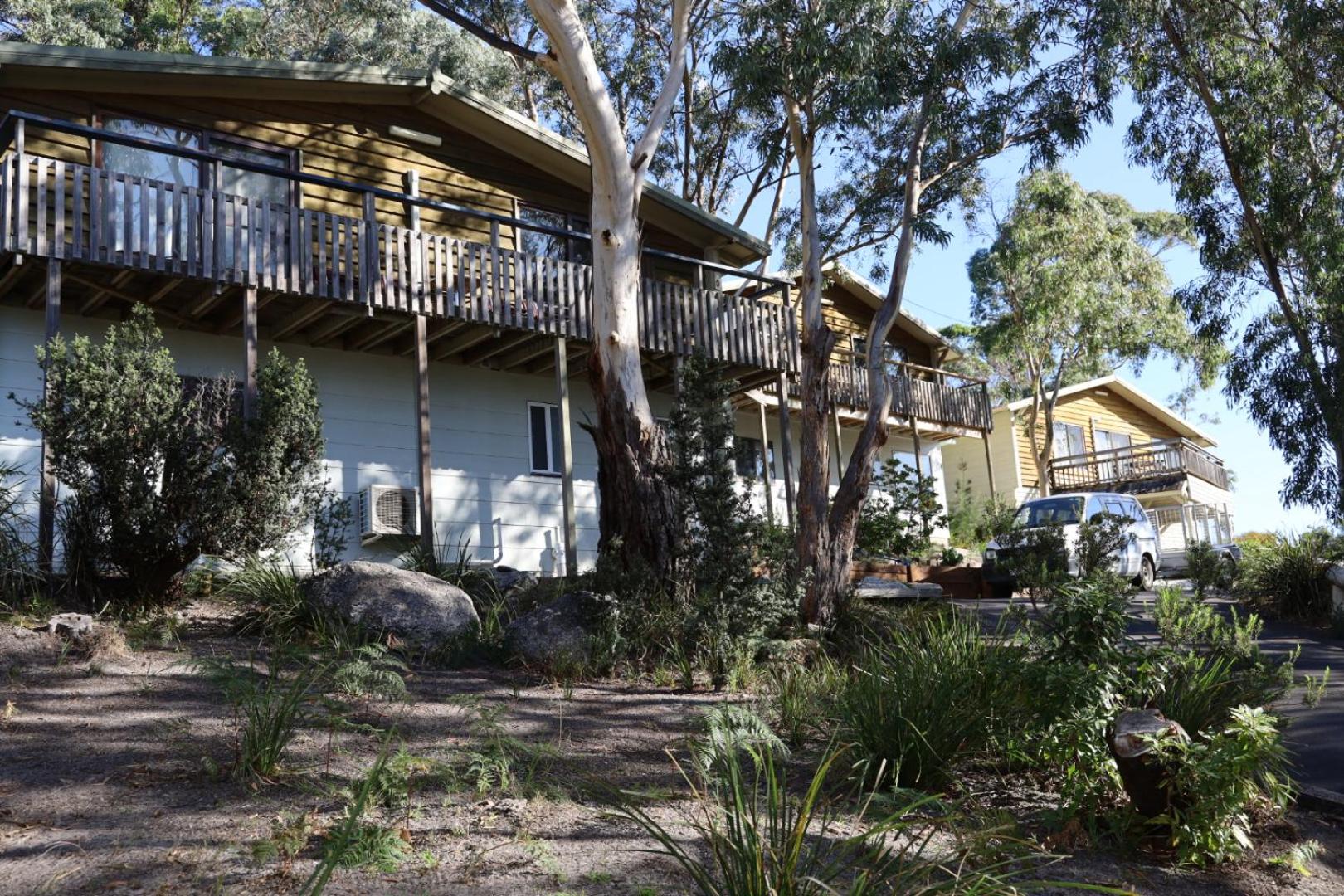 Bungalow photo 3