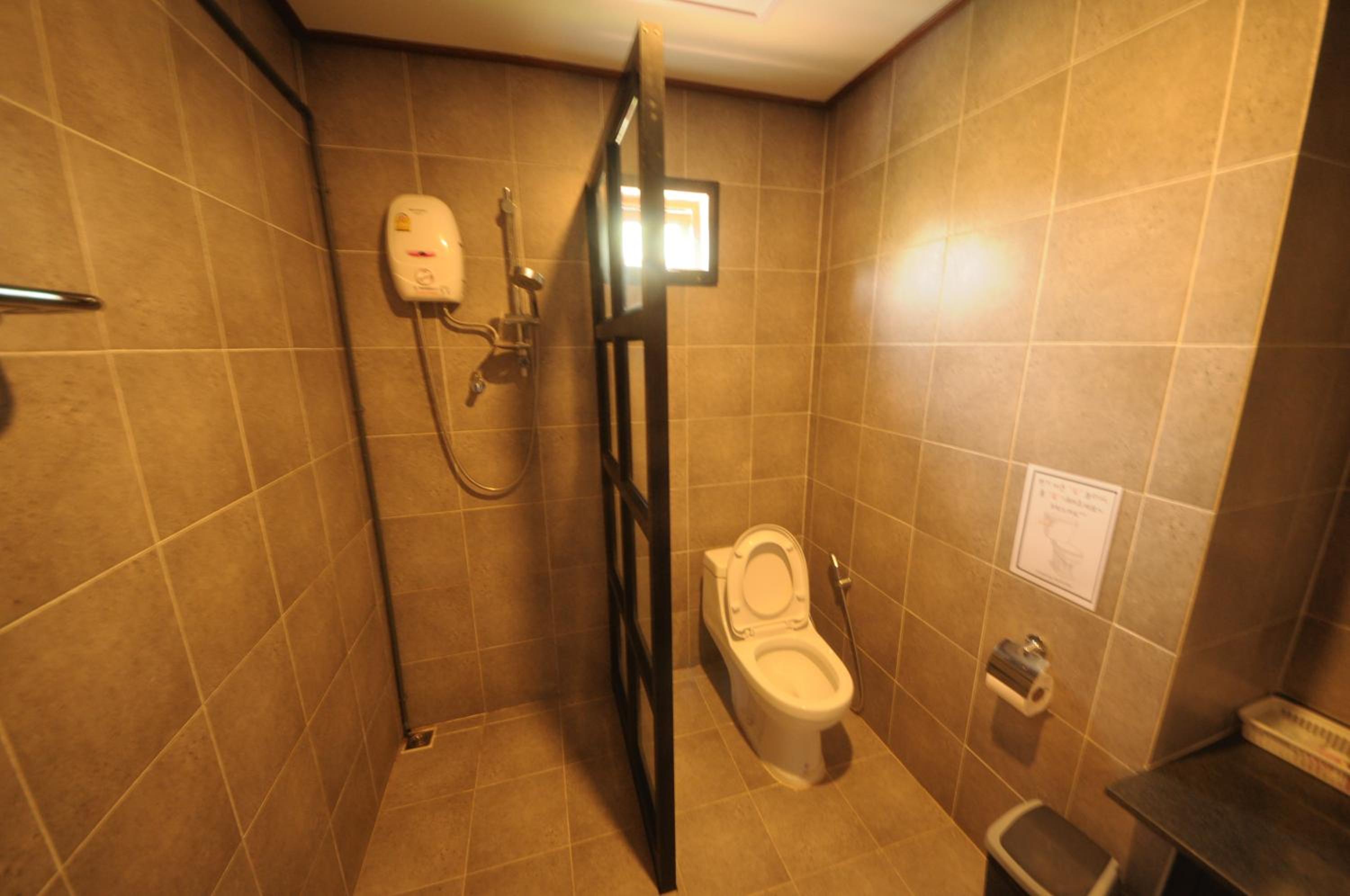 Three-Bedroom Villa - Photo 14
