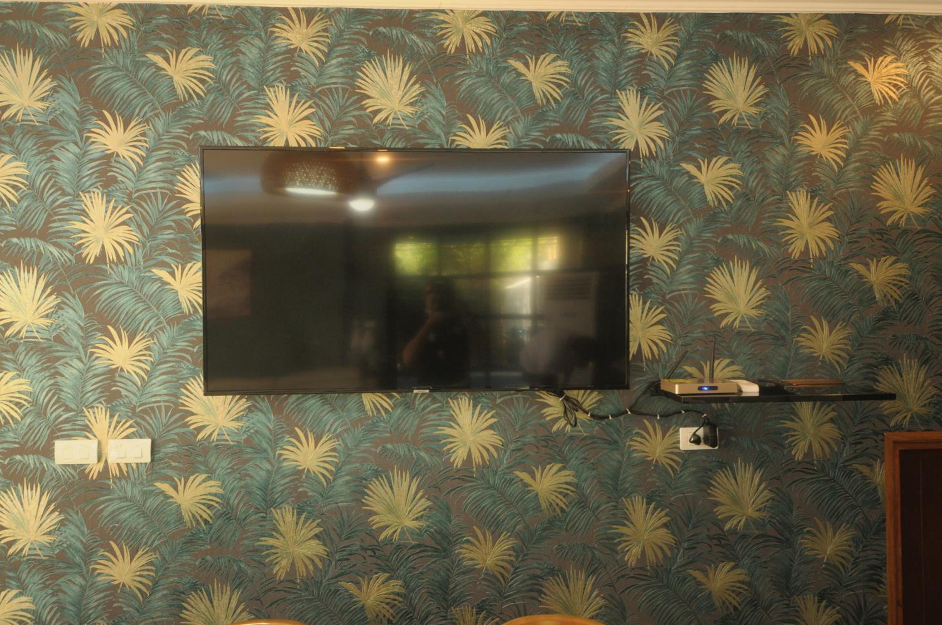 Three-Bedroom Villa - Photo 10