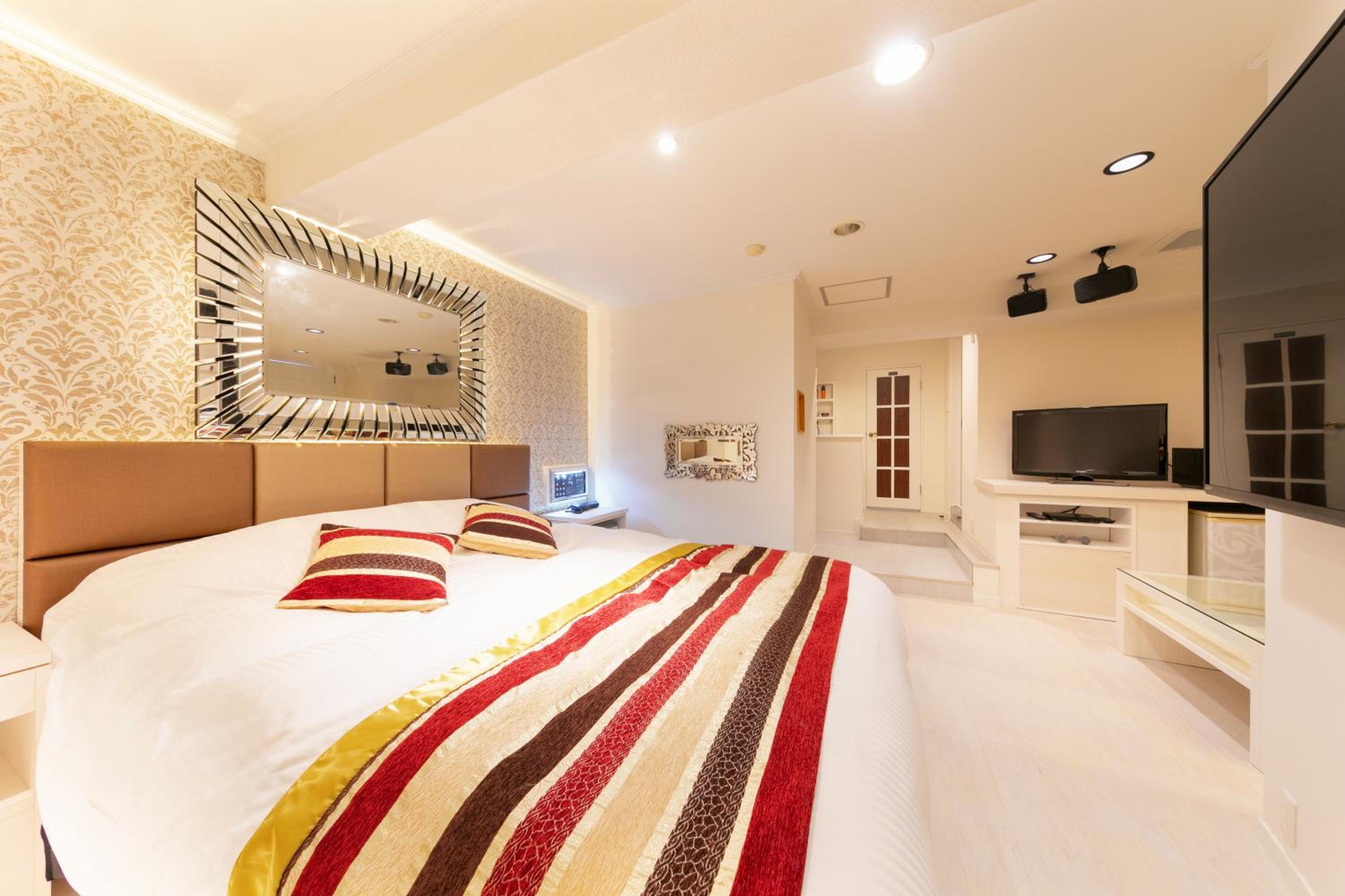Standard Double Room photo 3