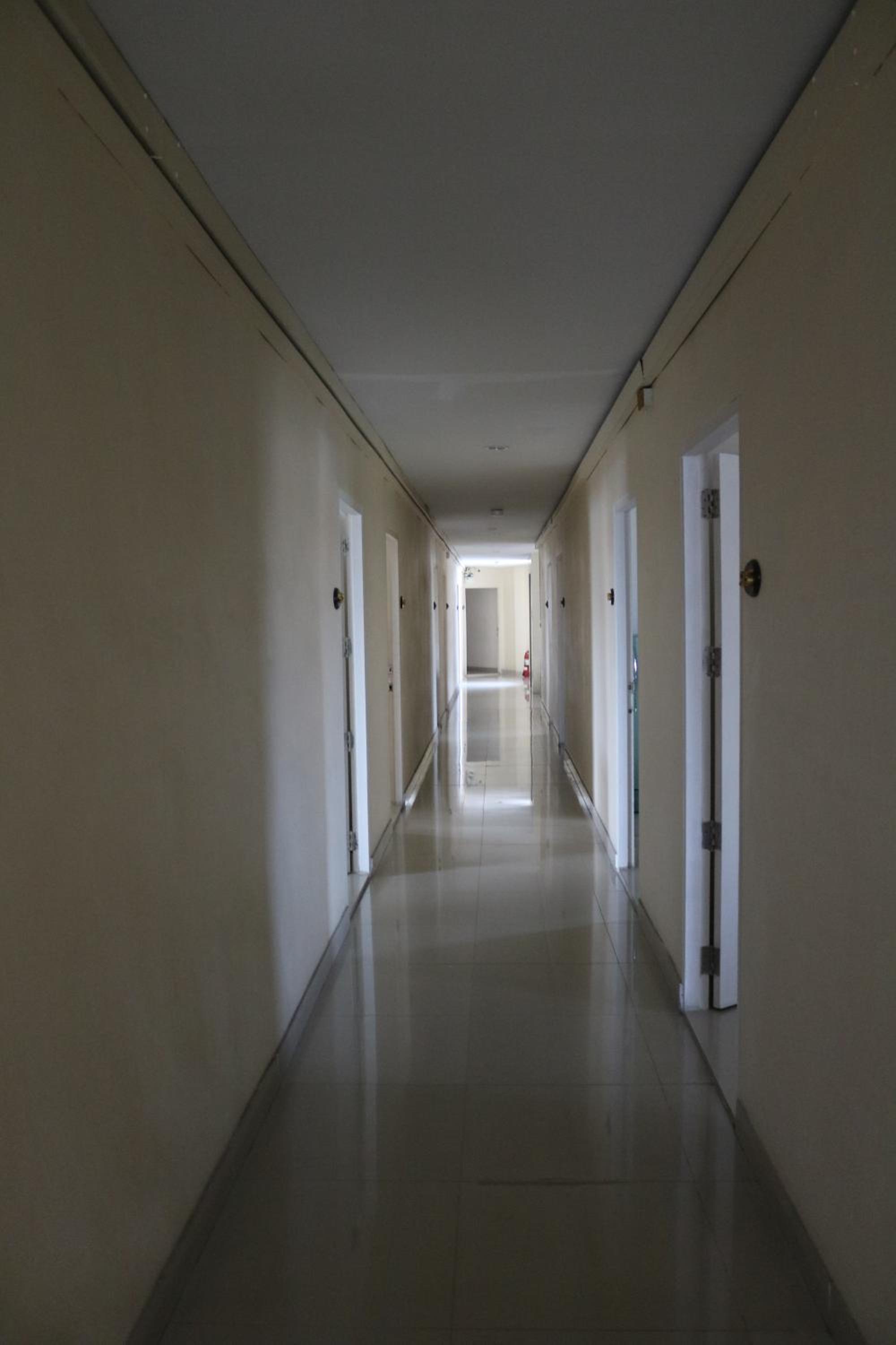 One-Bedroom Apartment - Photo 4