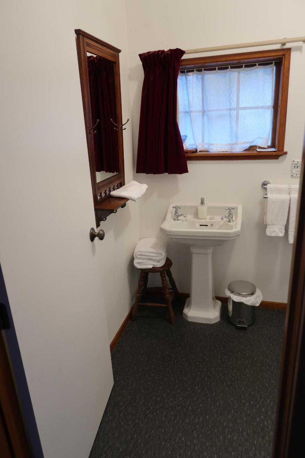 Deluxe Double Room - Photo 4
