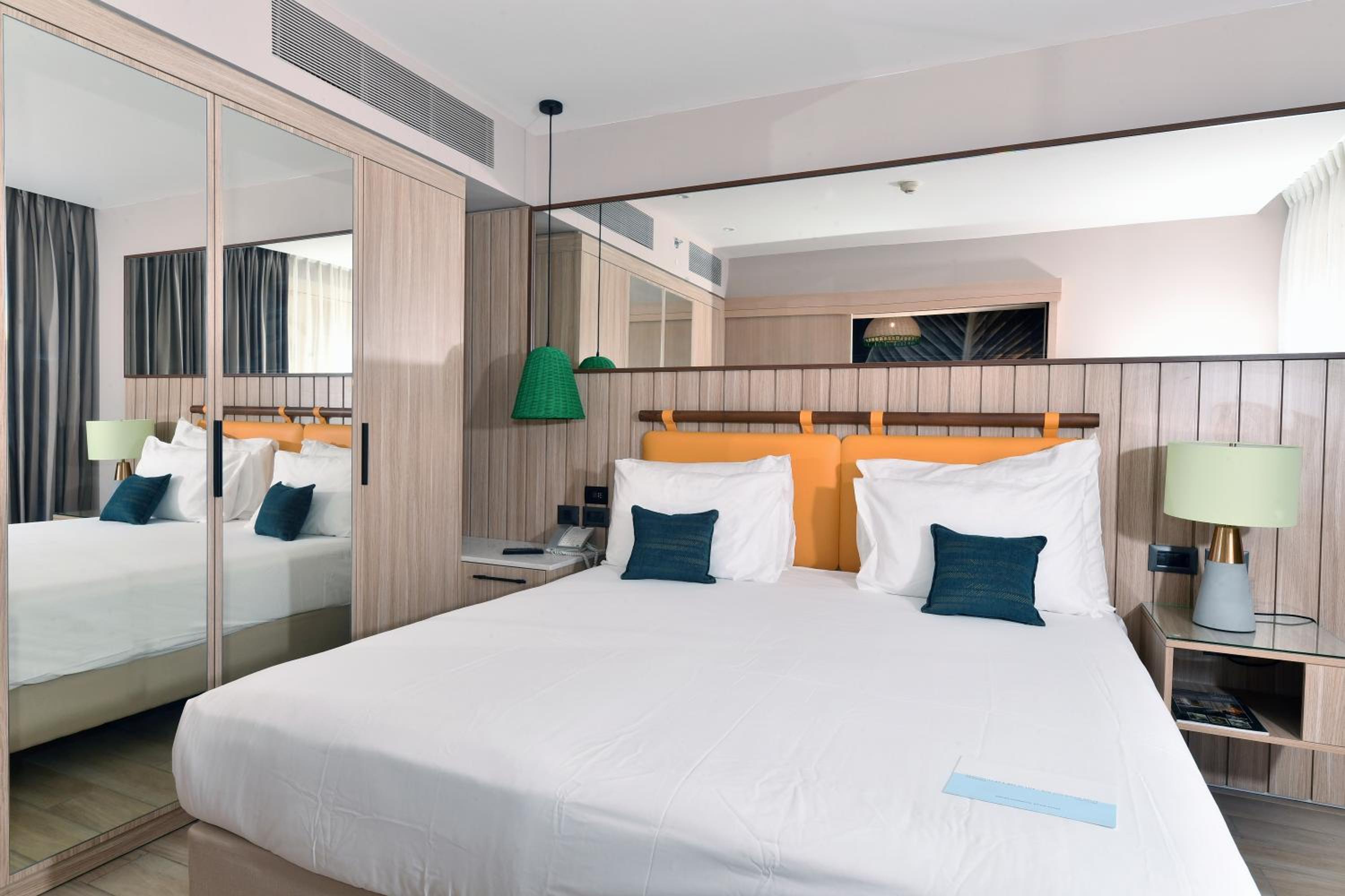 Suite with Garden View photo 3