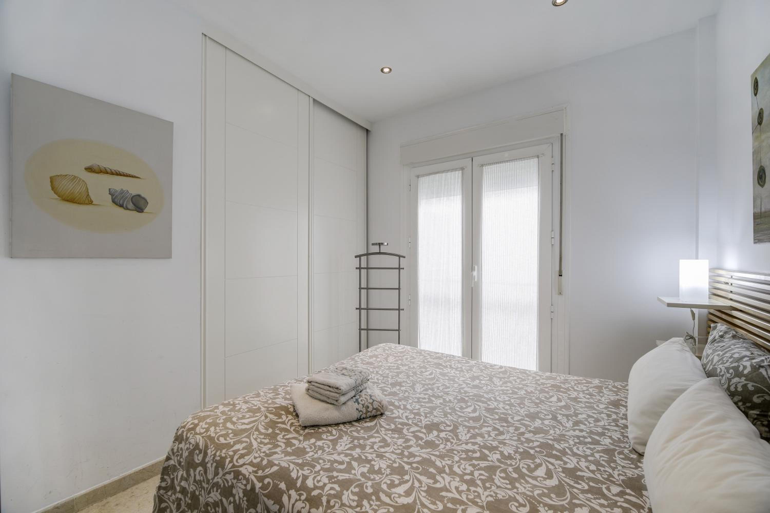 Superior One-Bedroom Apartment with Balcony - Photo 11