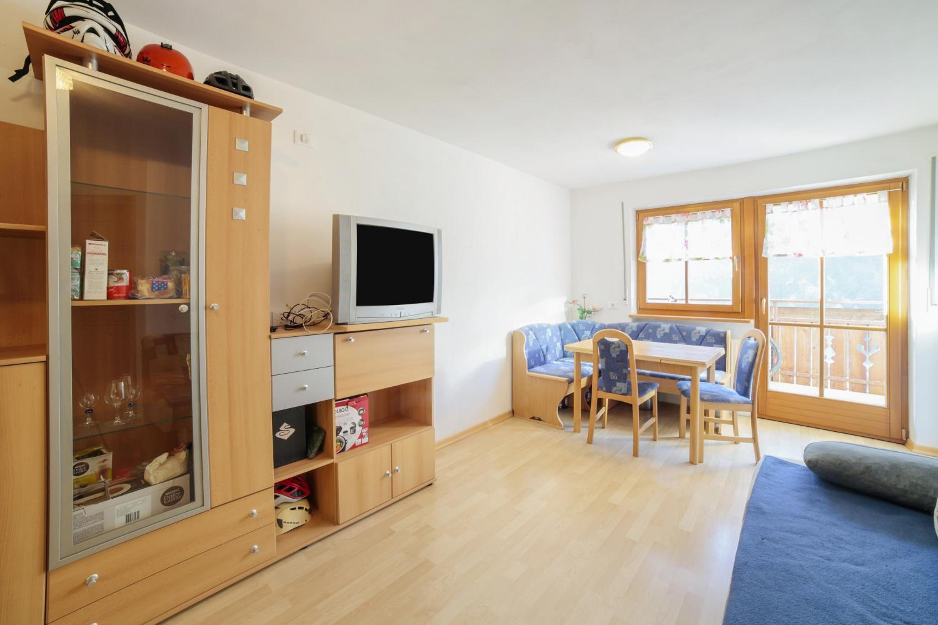 Superior One-Bedroom Apartment with Balcony - Photo 1