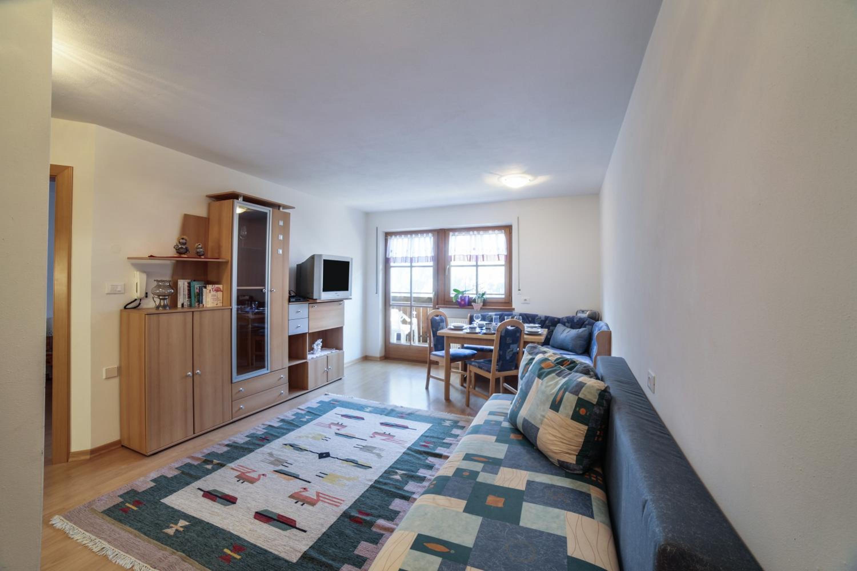 Superior One-Bedroom Apartment with Balcony - Photo 1