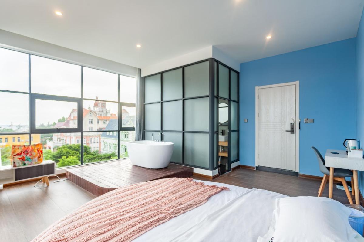 Deluxe Double Room with Sea View photo 2