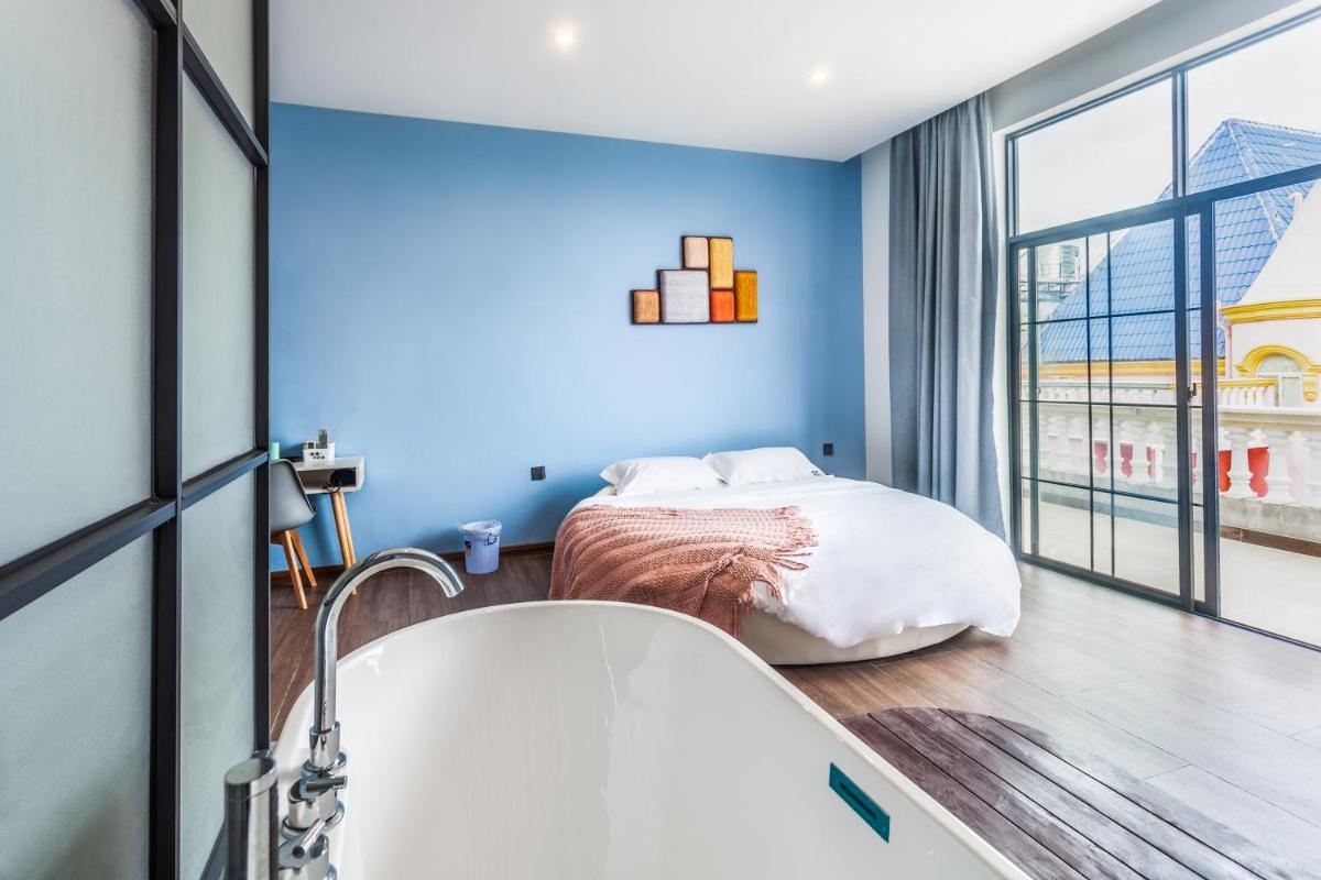 Beihai Silver Beach Yintai Time Seaview Villa Hotel