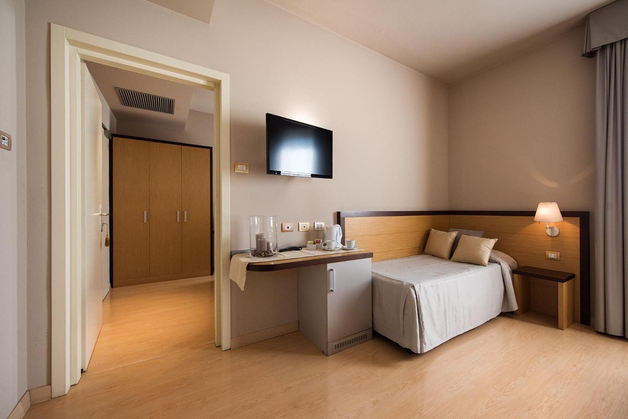 Two Connecting Double Rooms photo 3