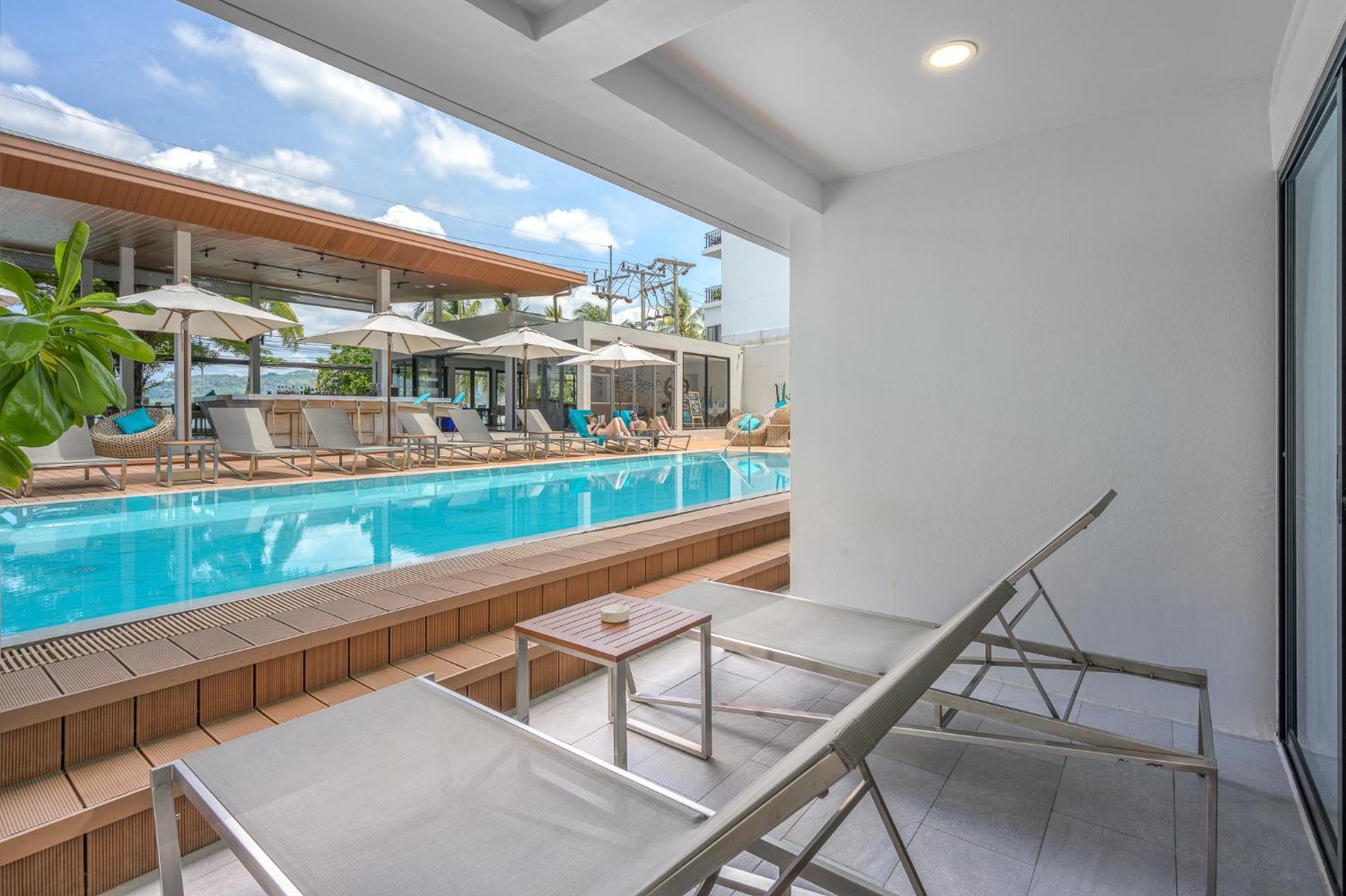 Deluxe Double or Twin Room with Pool Access Terrace - Photo 3