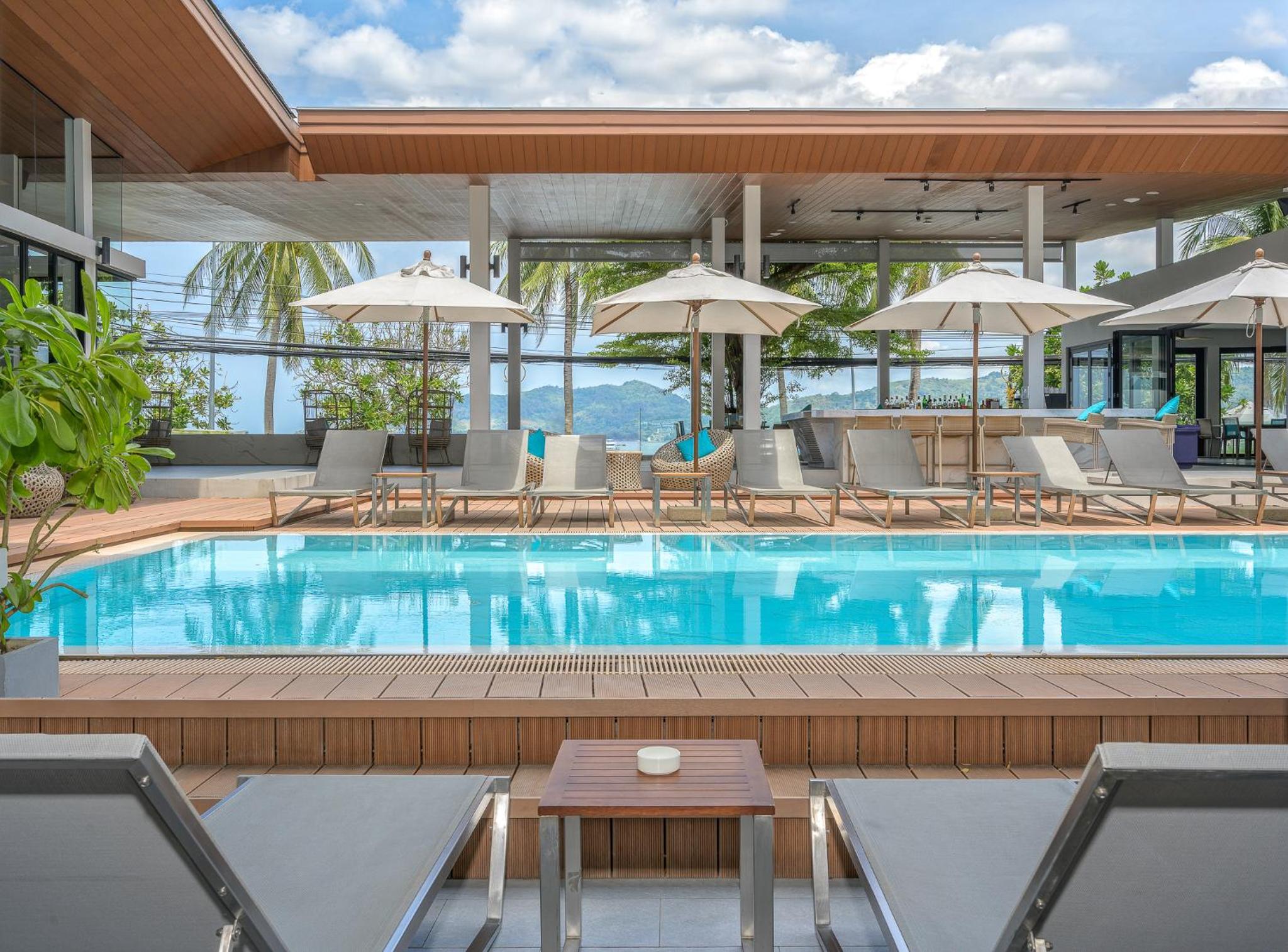 Deluxe Double or Twin Room with Pool Access Terrace - Photo 2