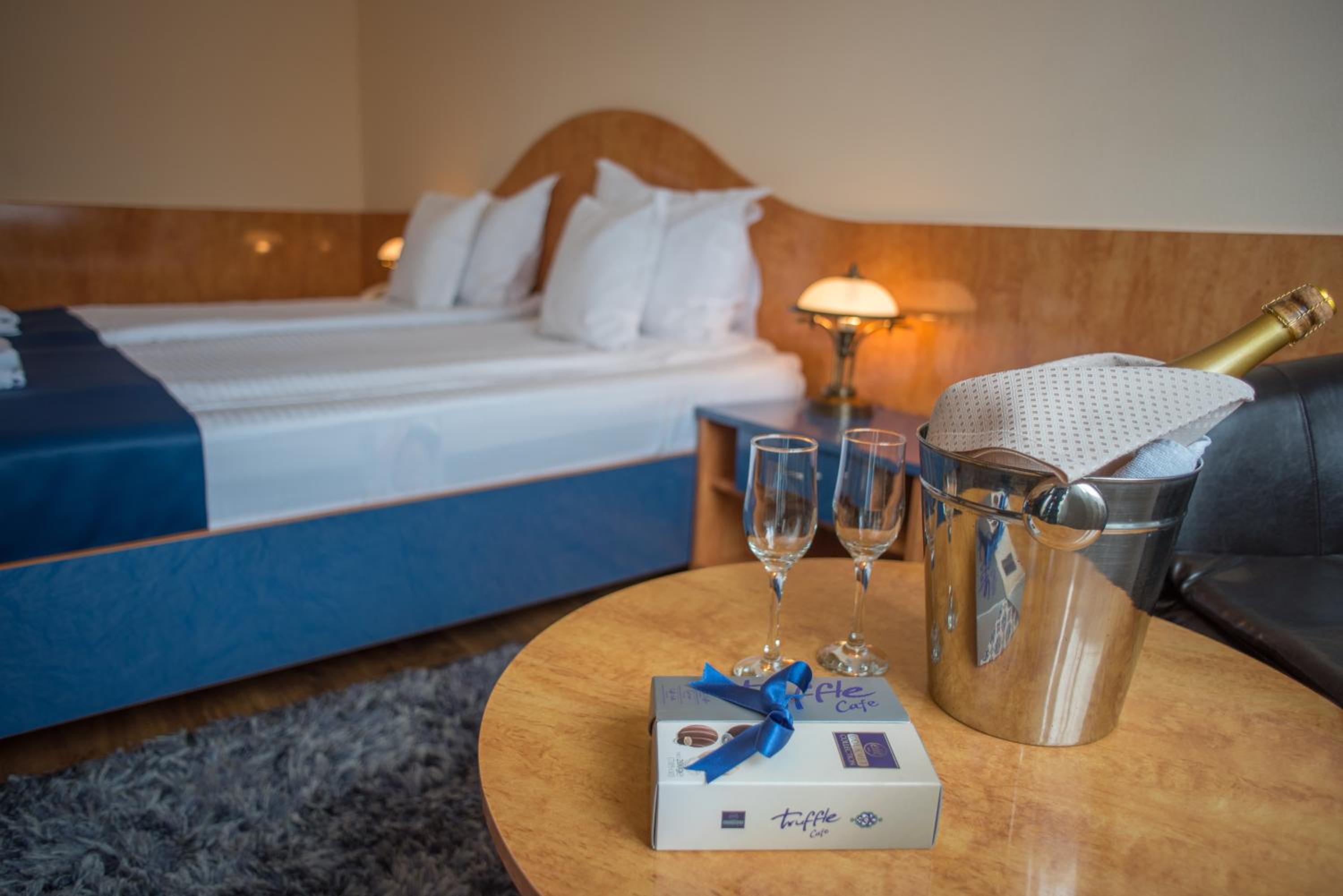 Double or Twin Room - Photo 37