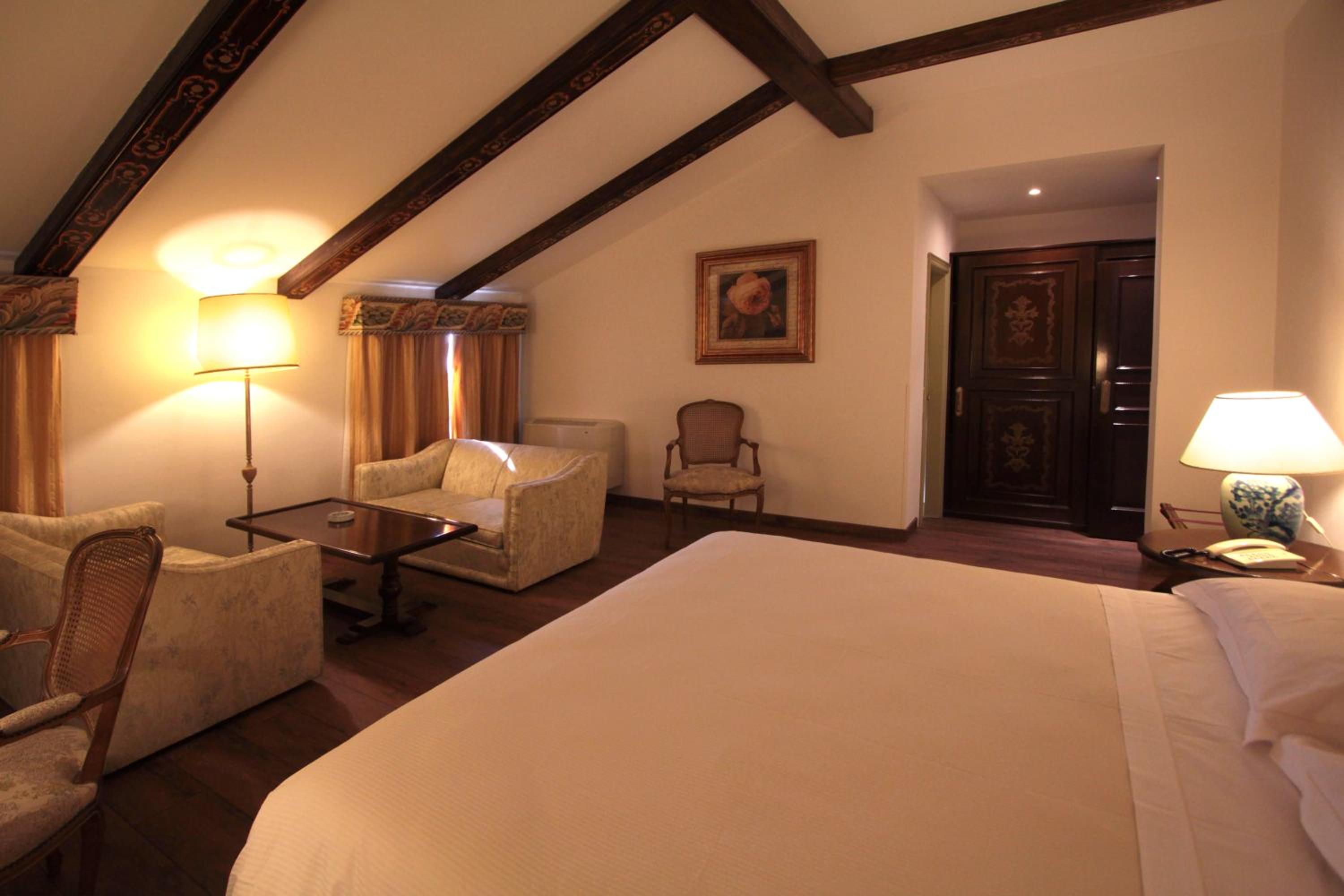 Double Room with Garden View - Photo 5