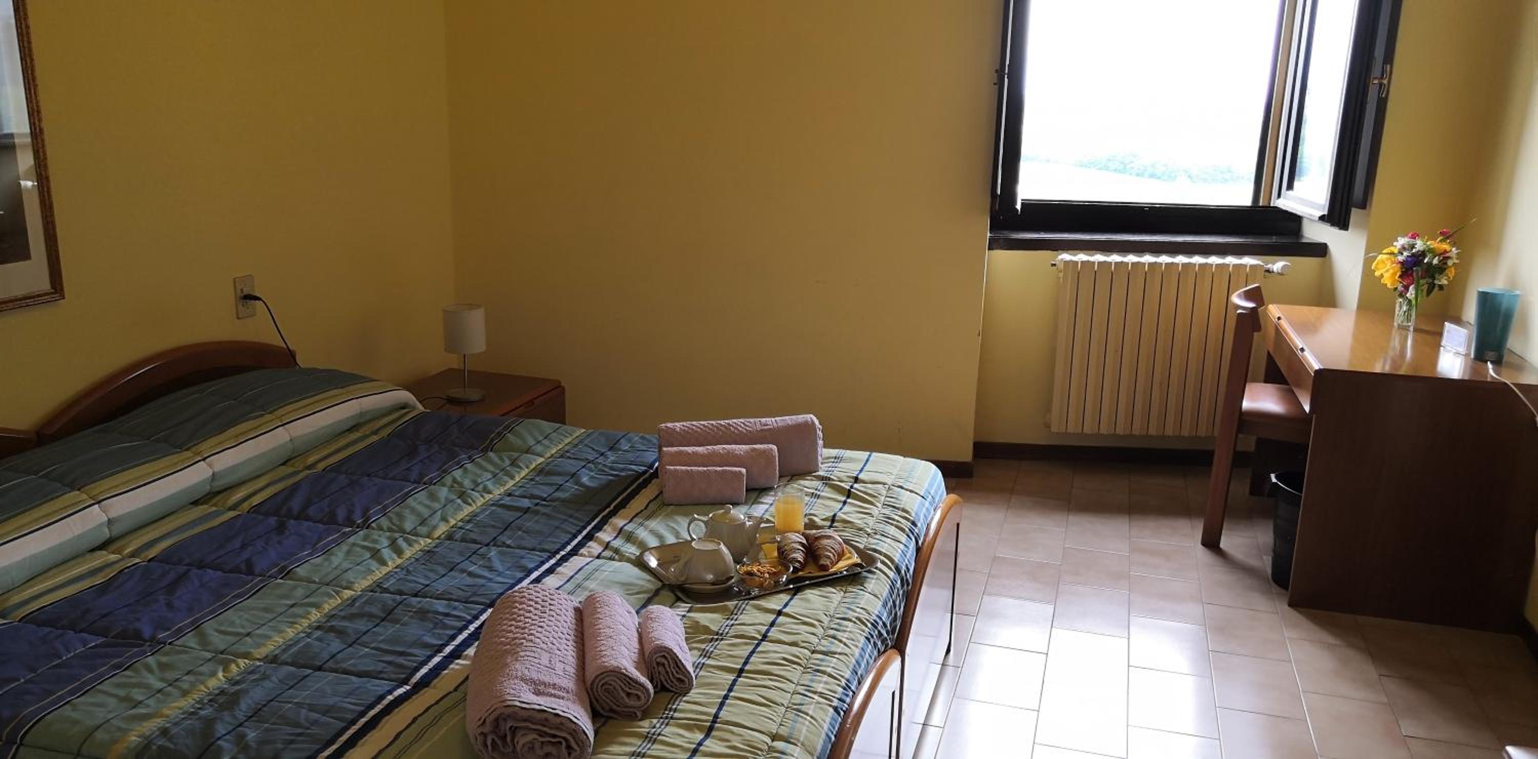 Double Room - Photo 1