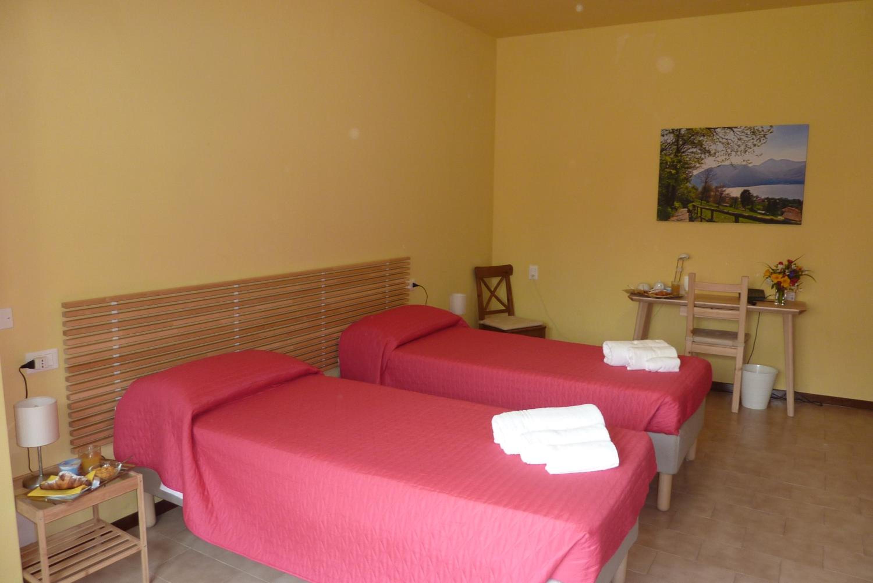 Twin Room - Photo 1