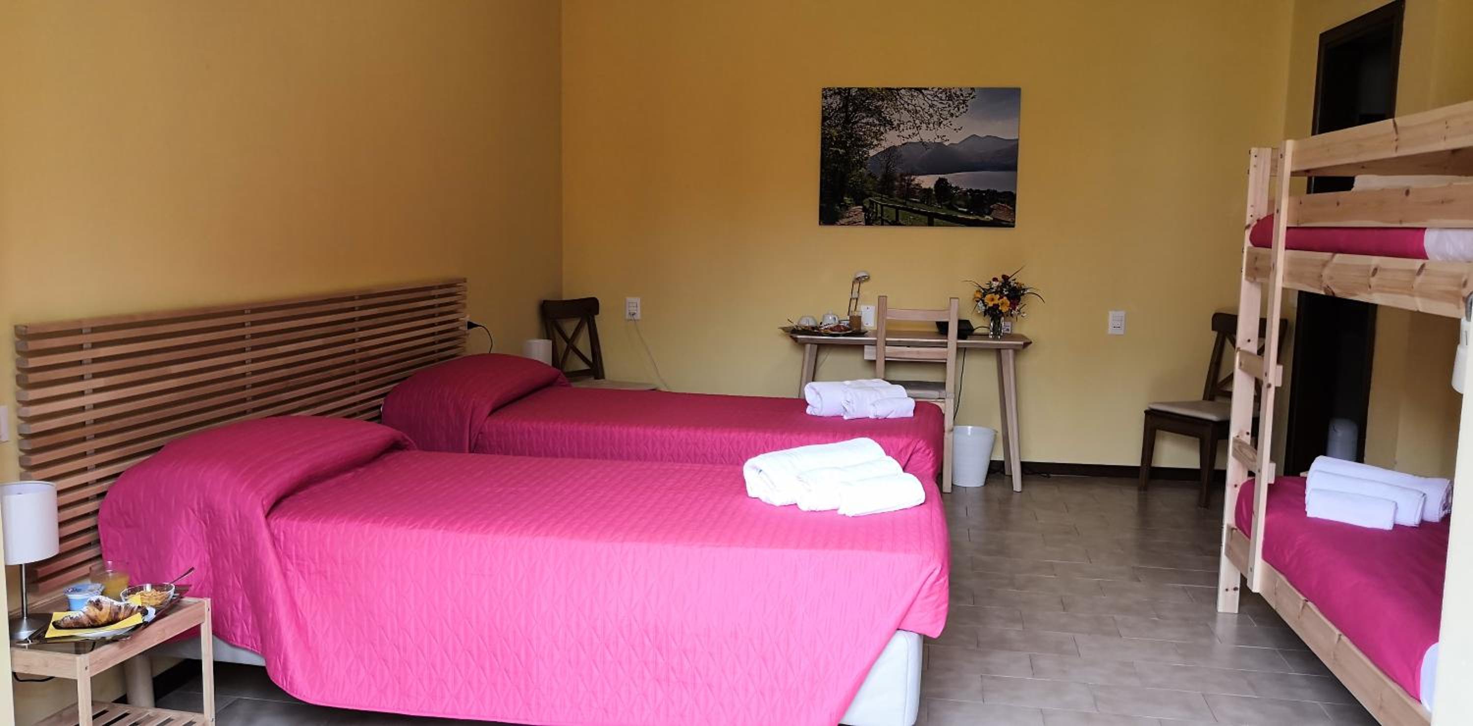 Triple Room - Photo 10