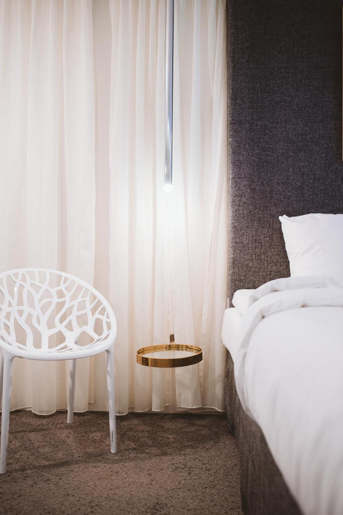 King Suite - Photo 4
