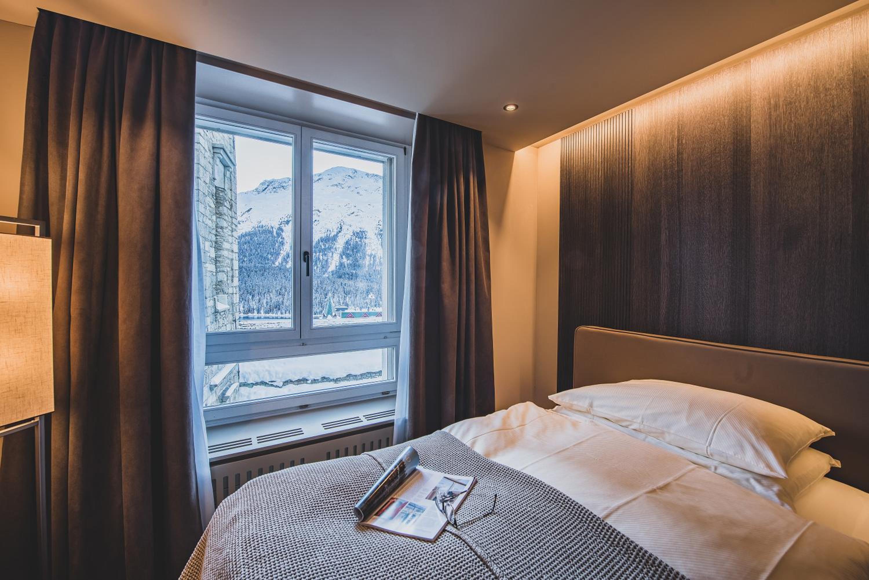Standard Room, 1 Double or 2 Twin Beds