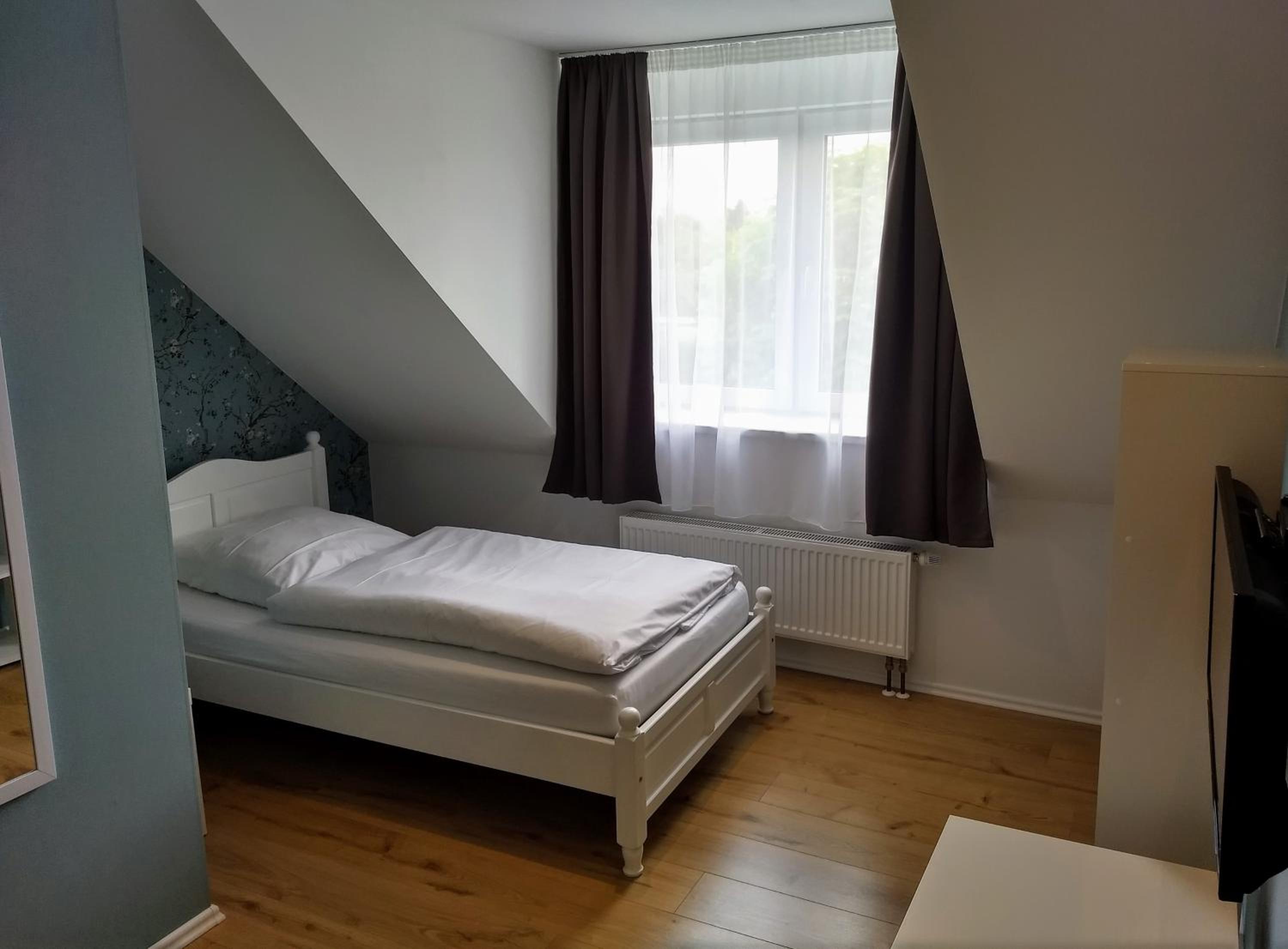 Single Room photo 1