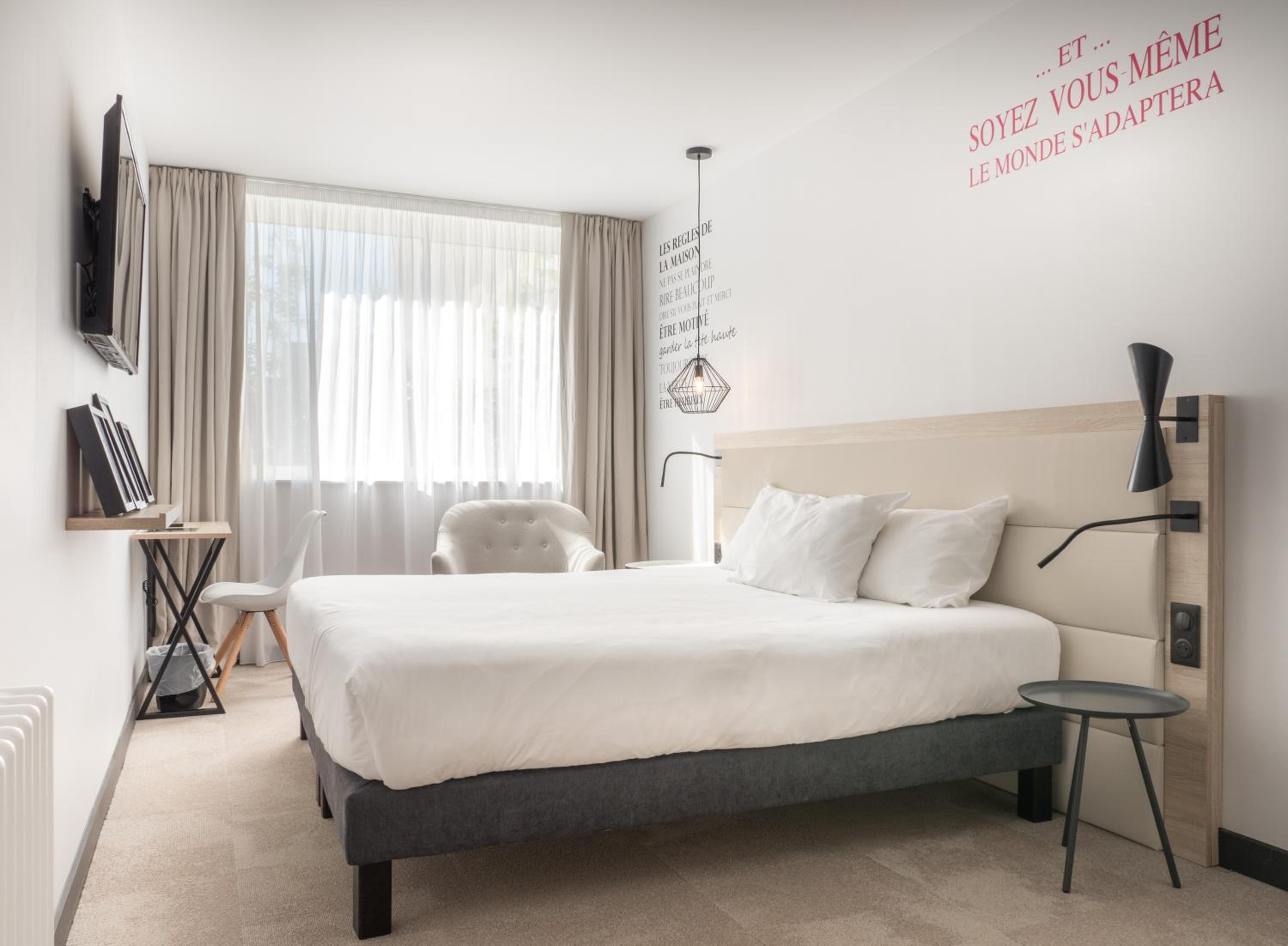 Superior Double Room - Photo 2