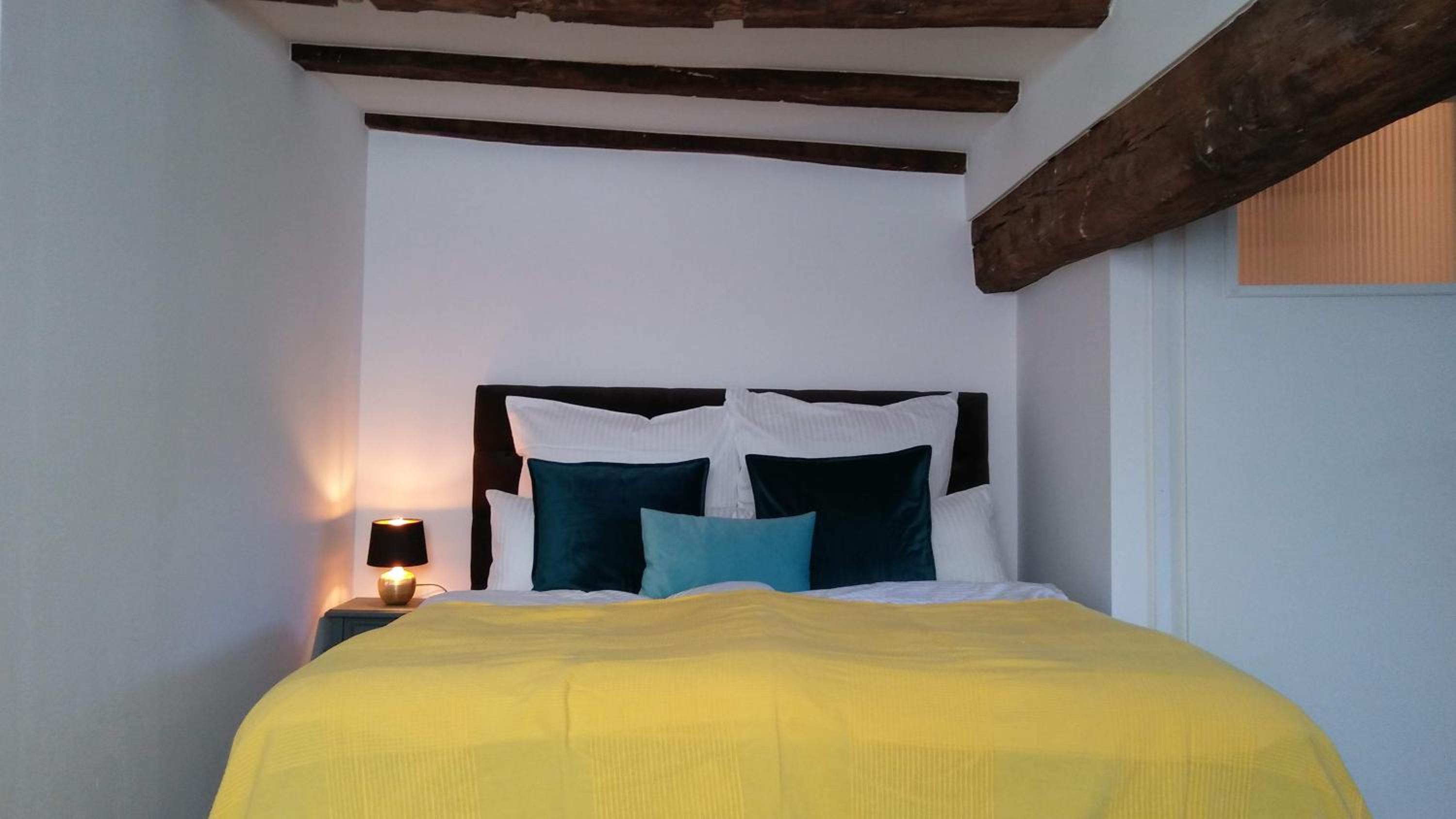 Large Double Room photo 2