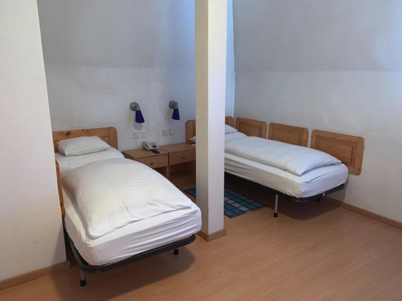 Standard Twin Room photo 1