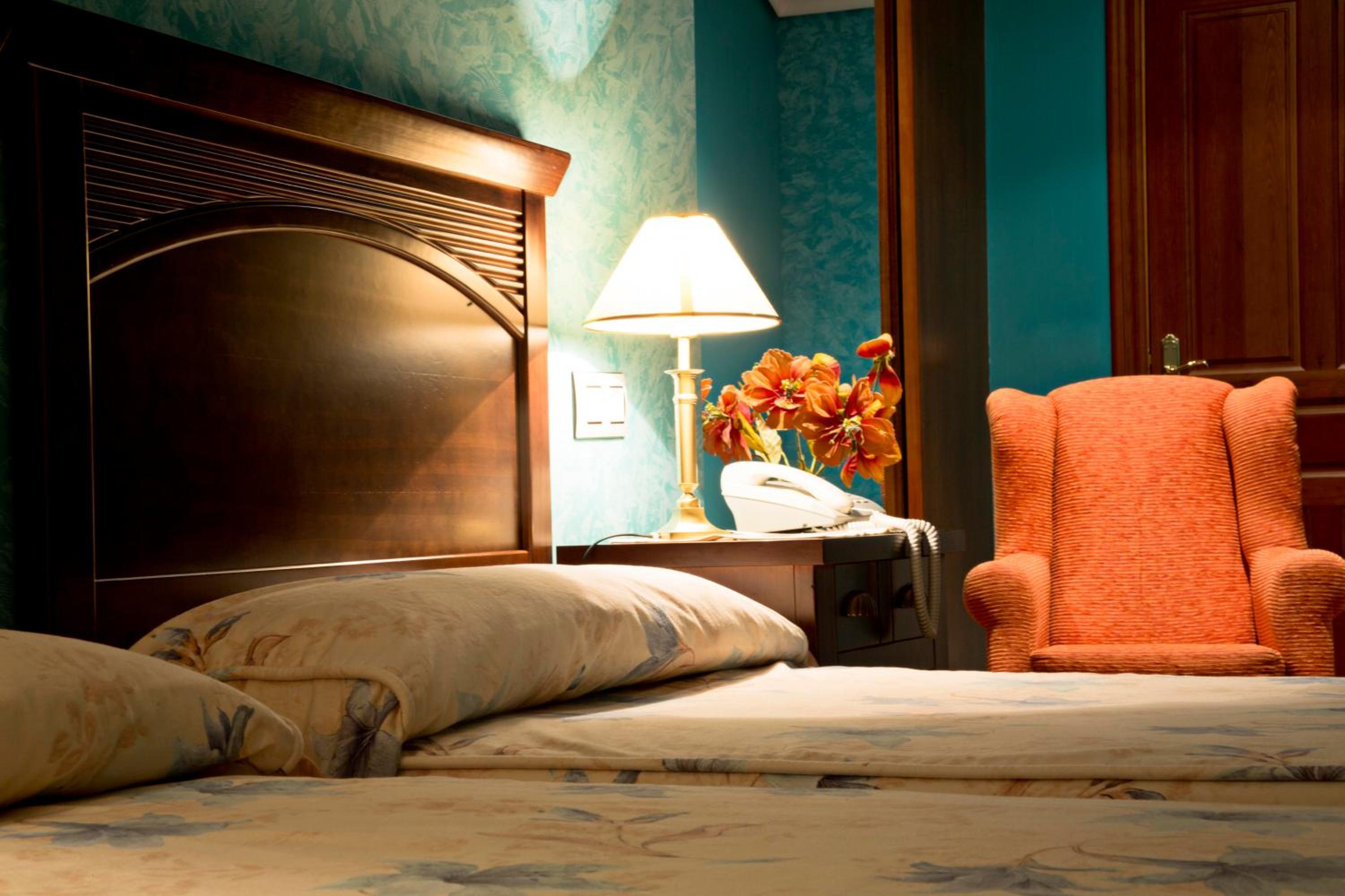 Double or Twin Room - Photo 1