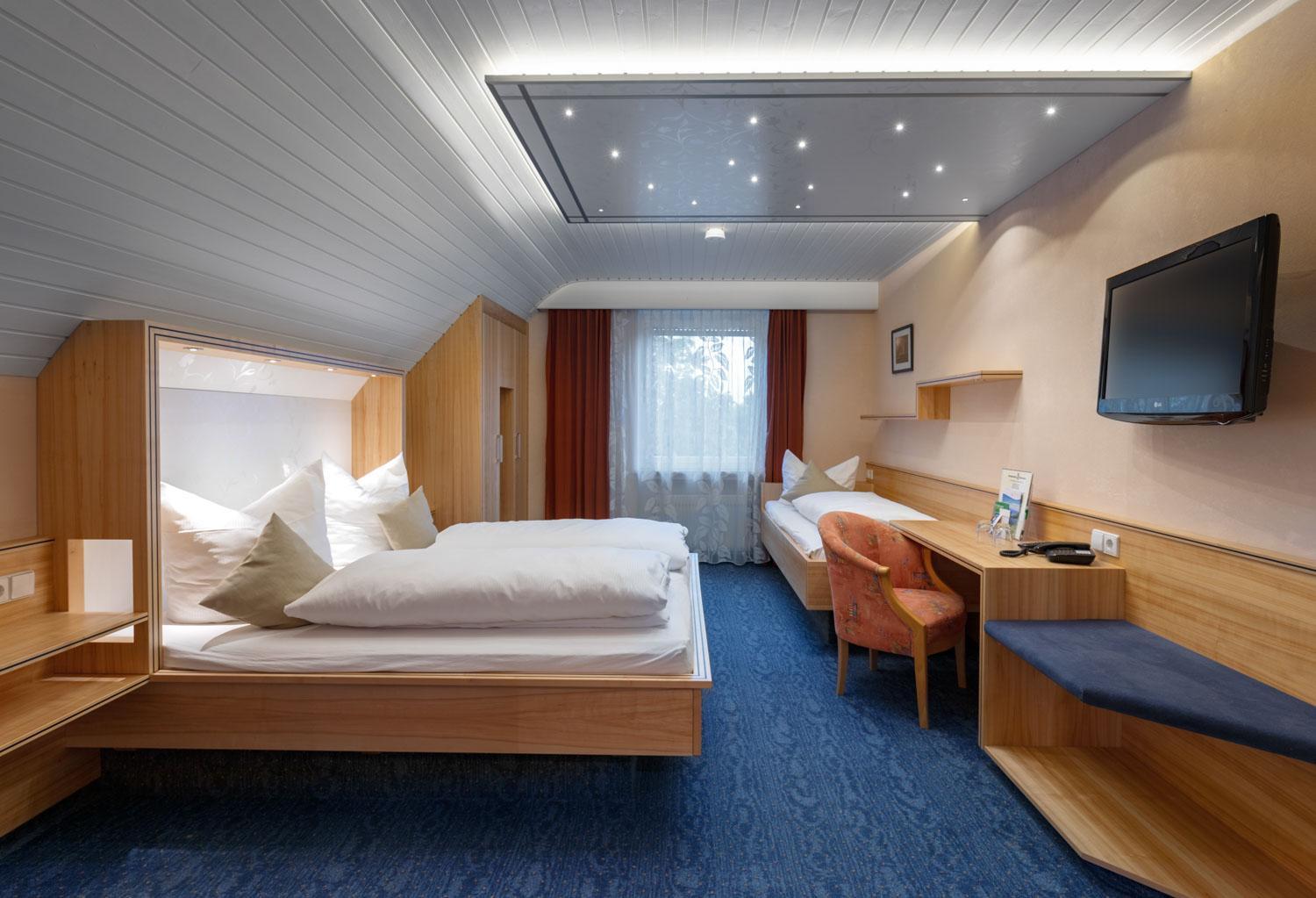 Triple Room - Photo 13