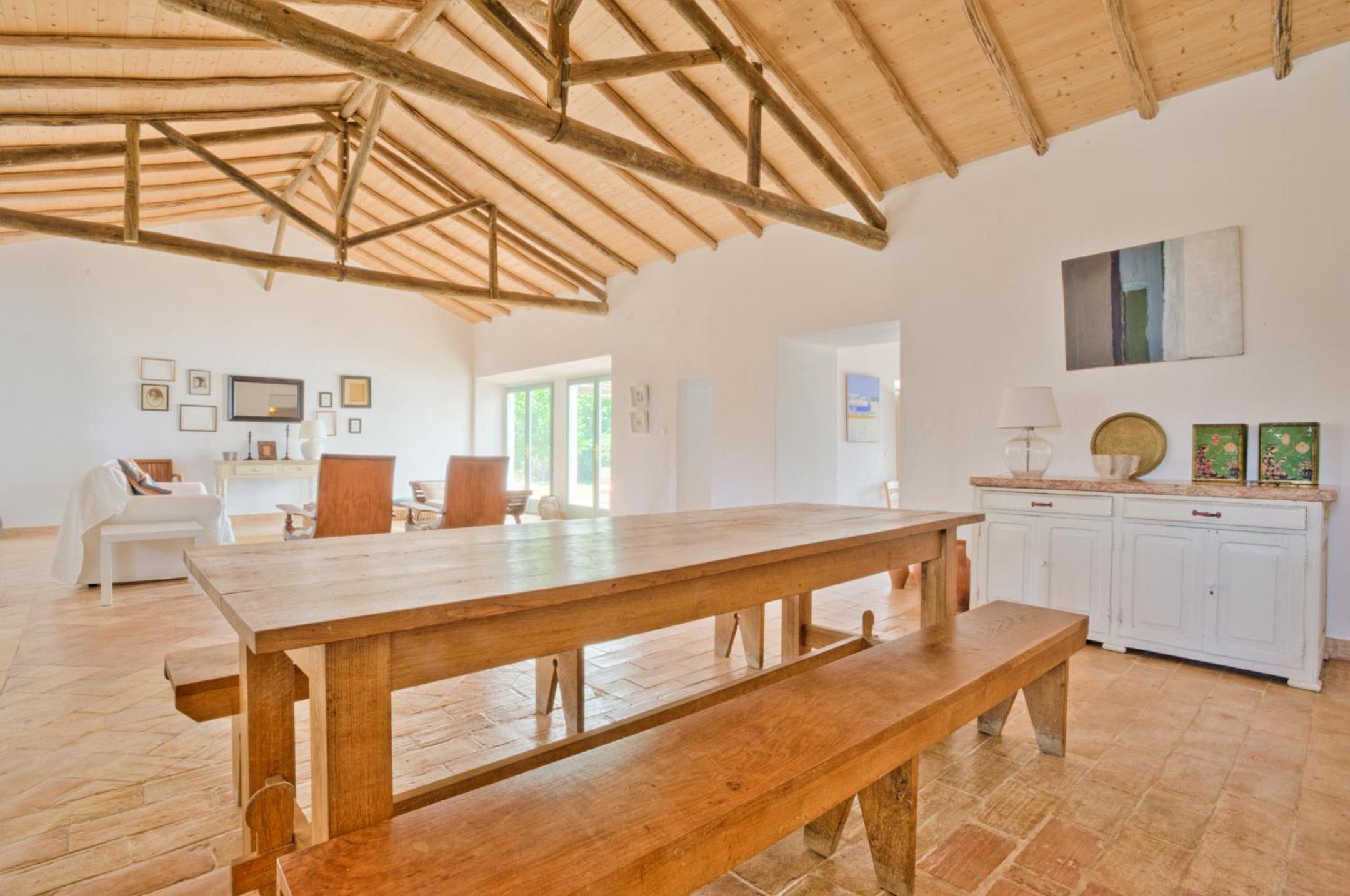 Three-Bedroom House photo 2