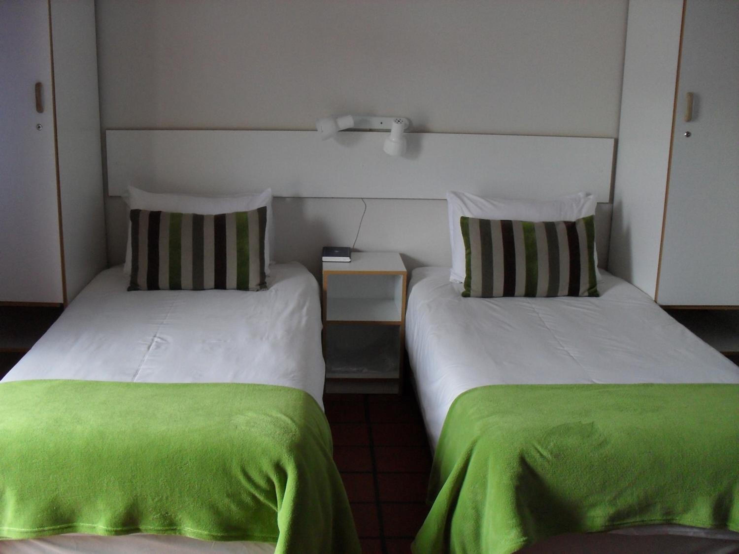 Twin Room - Photo 1