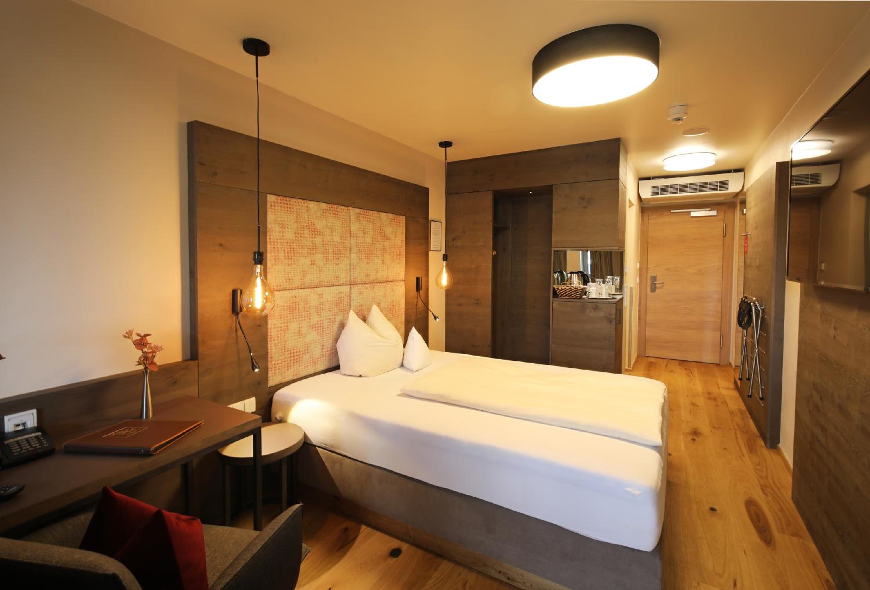 Single Room photo 1