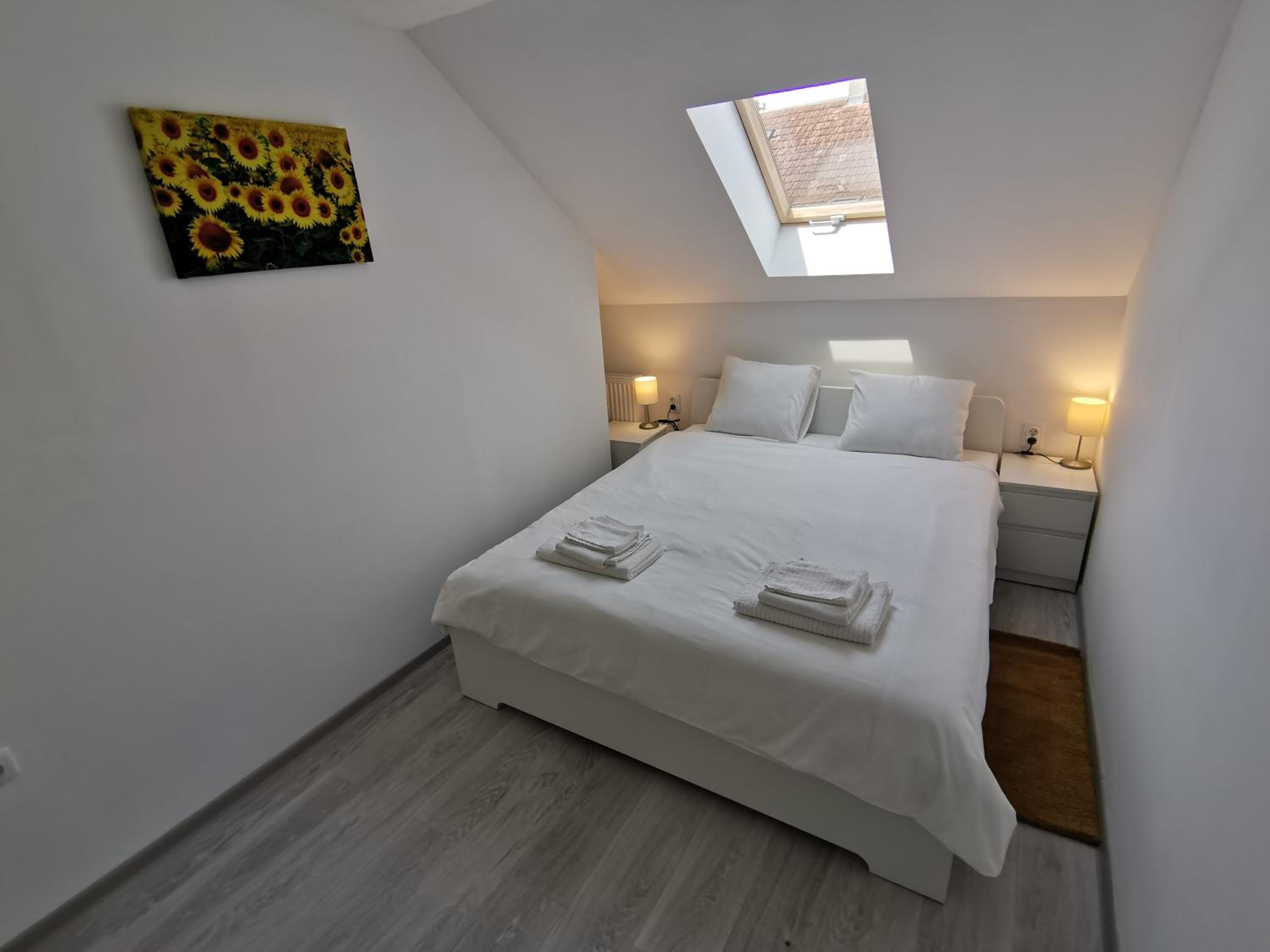 One-Bedroom Apartment - Photo 22