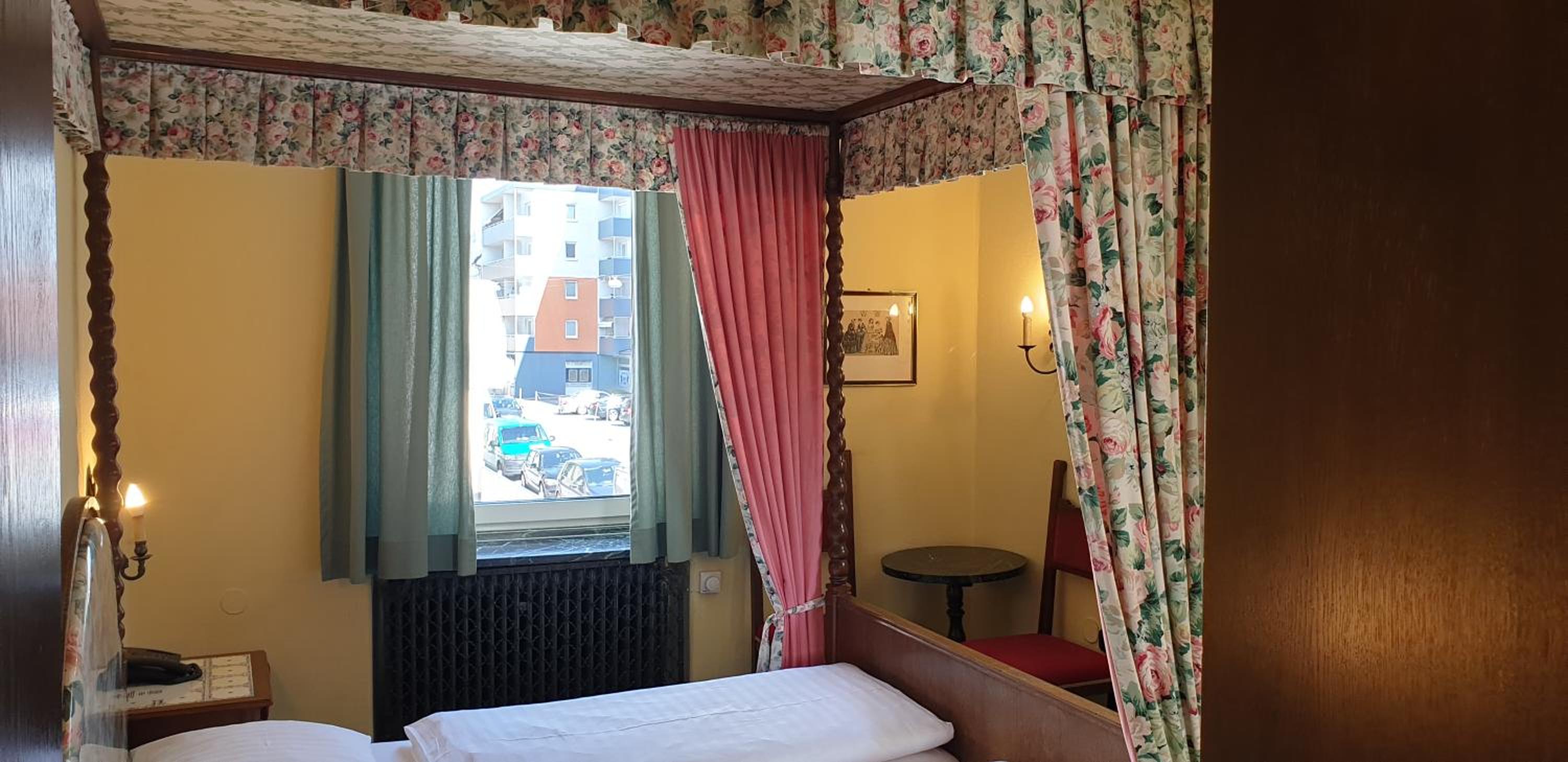 Double Room - Photo 6