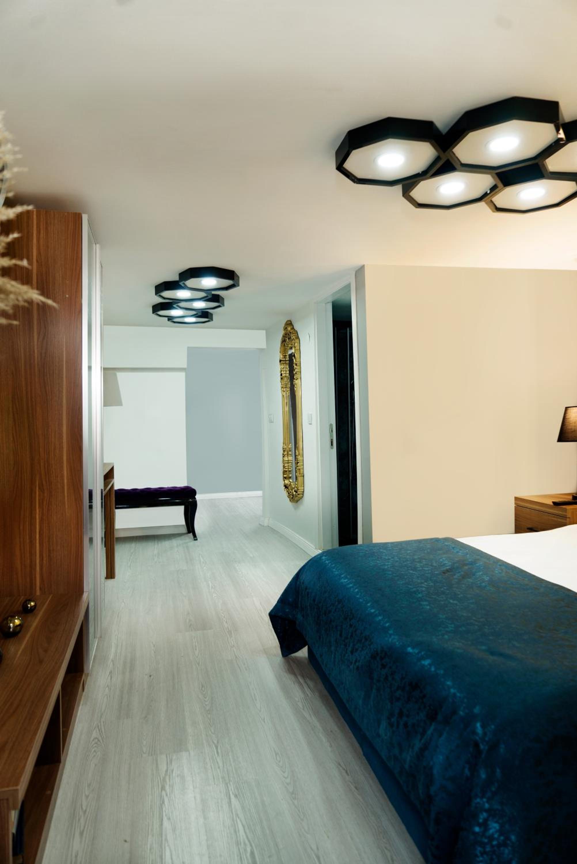 Family Suite with Balcony photo 2