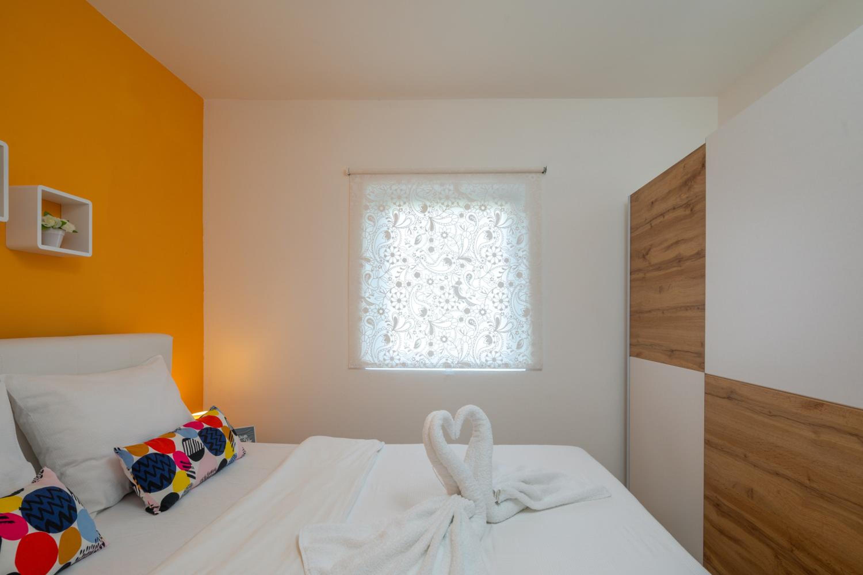 Two-Bedroom Apartment with Balcony and Sea View photo 1