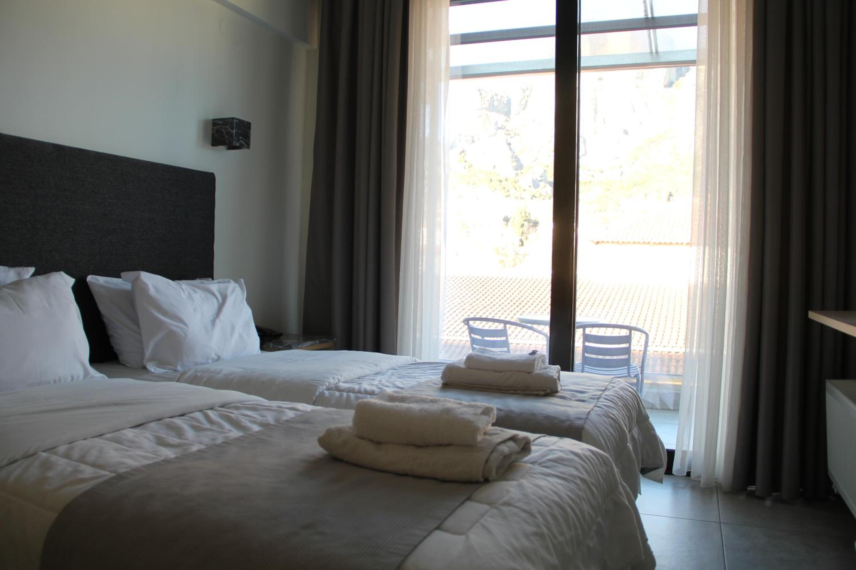 Standard Double/Twin Room - Photo 1