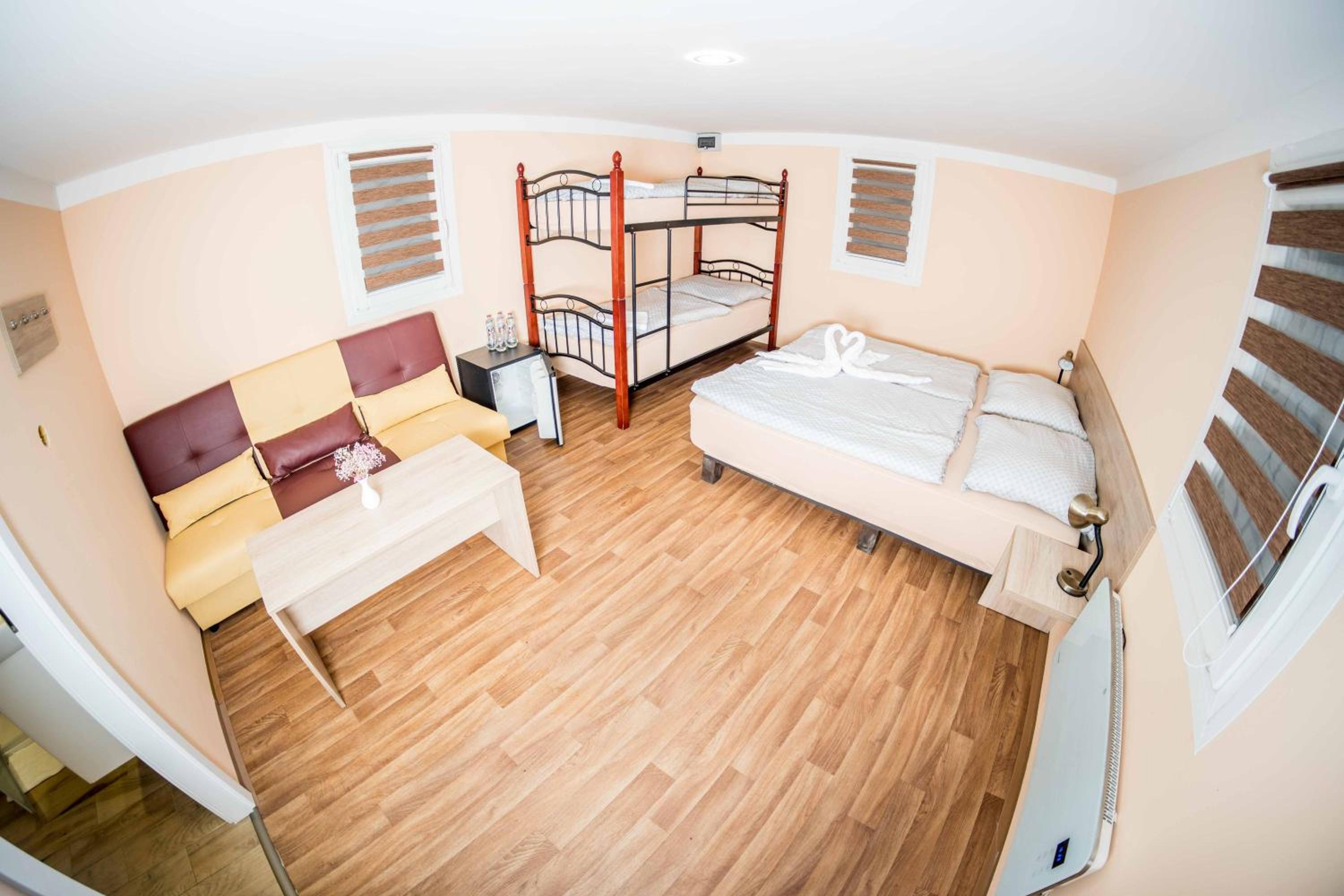 Superior Chalet