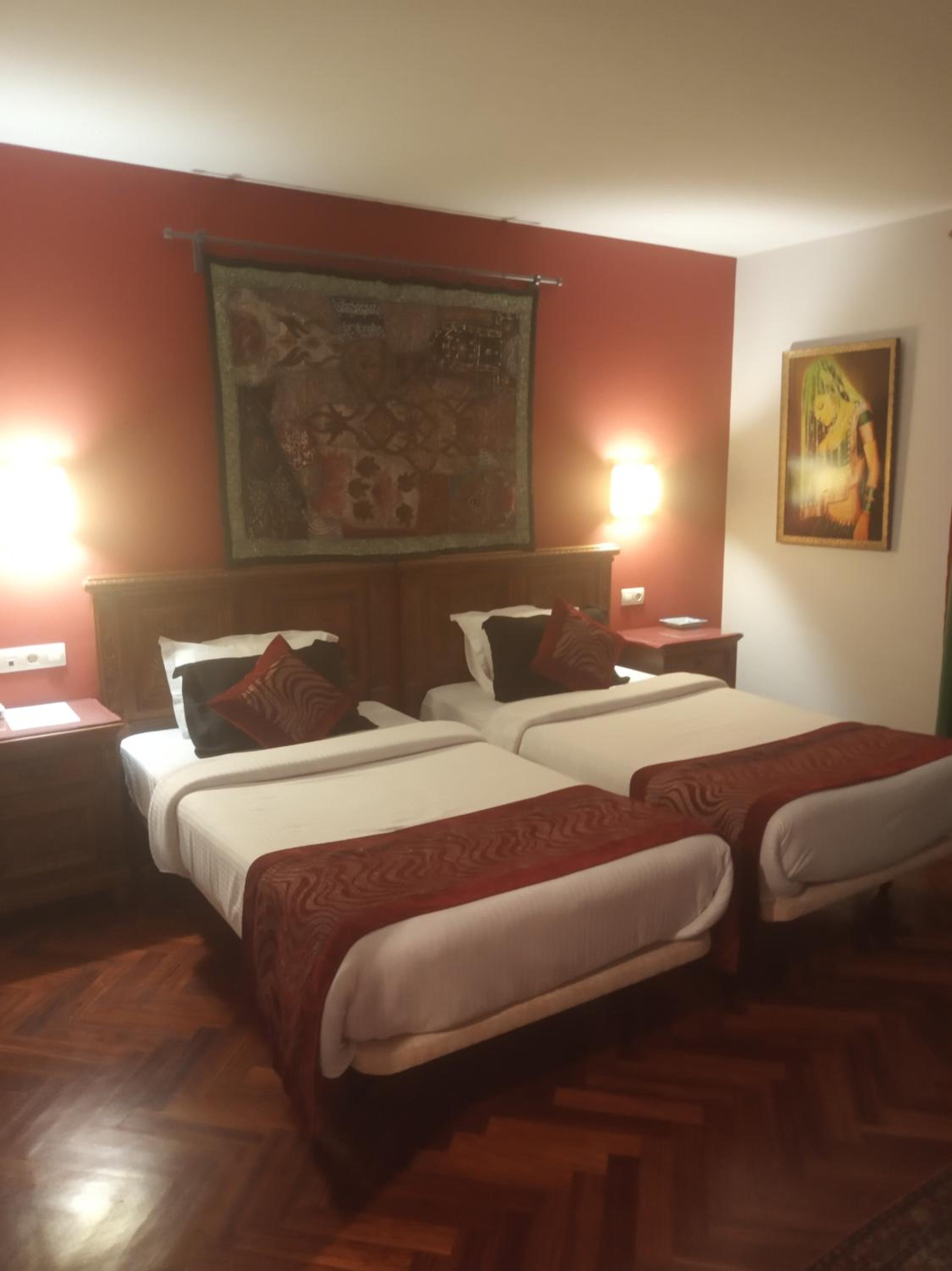 Habitación Doble o con Dos Camas