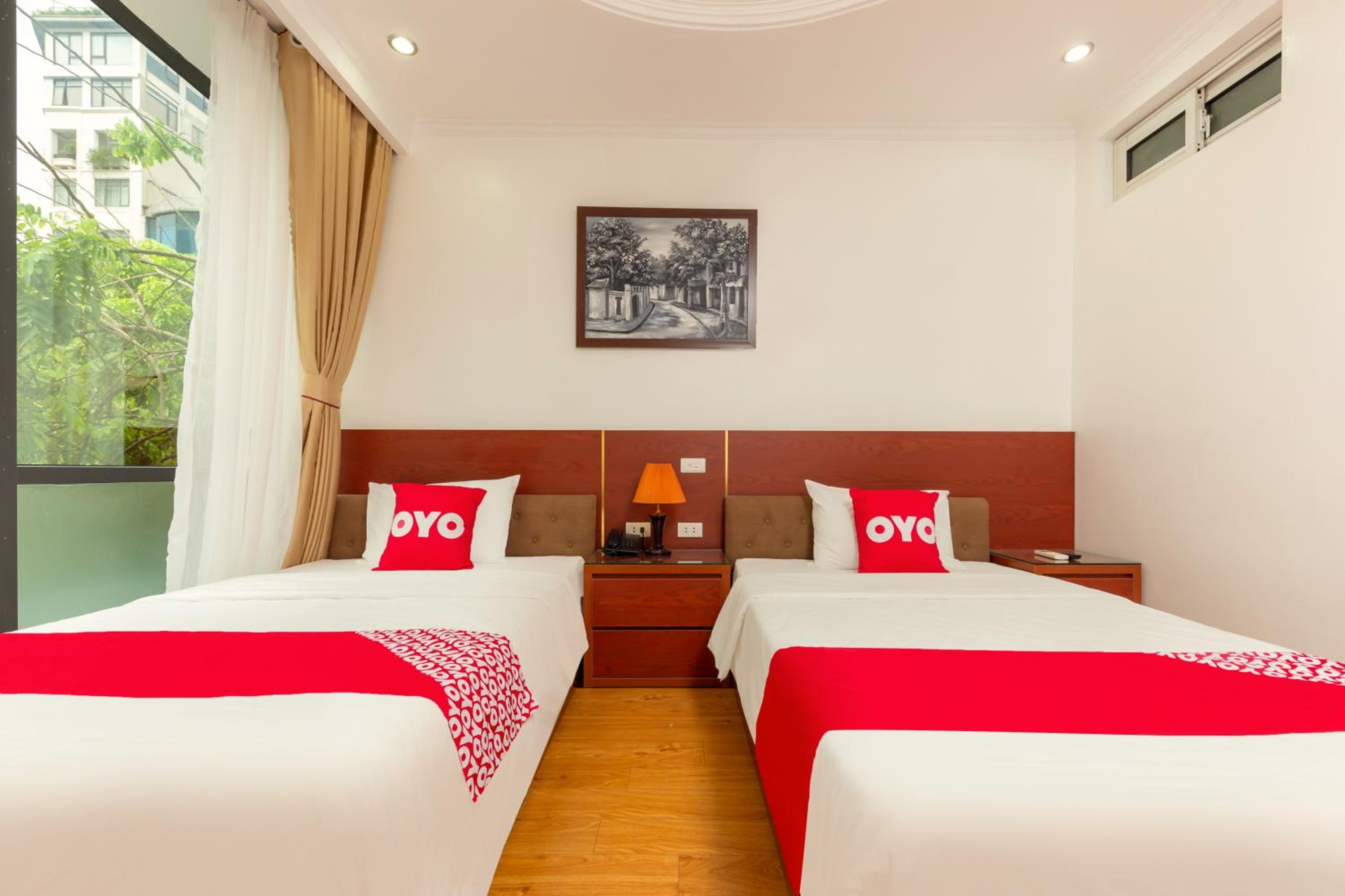 Superior Twin Room