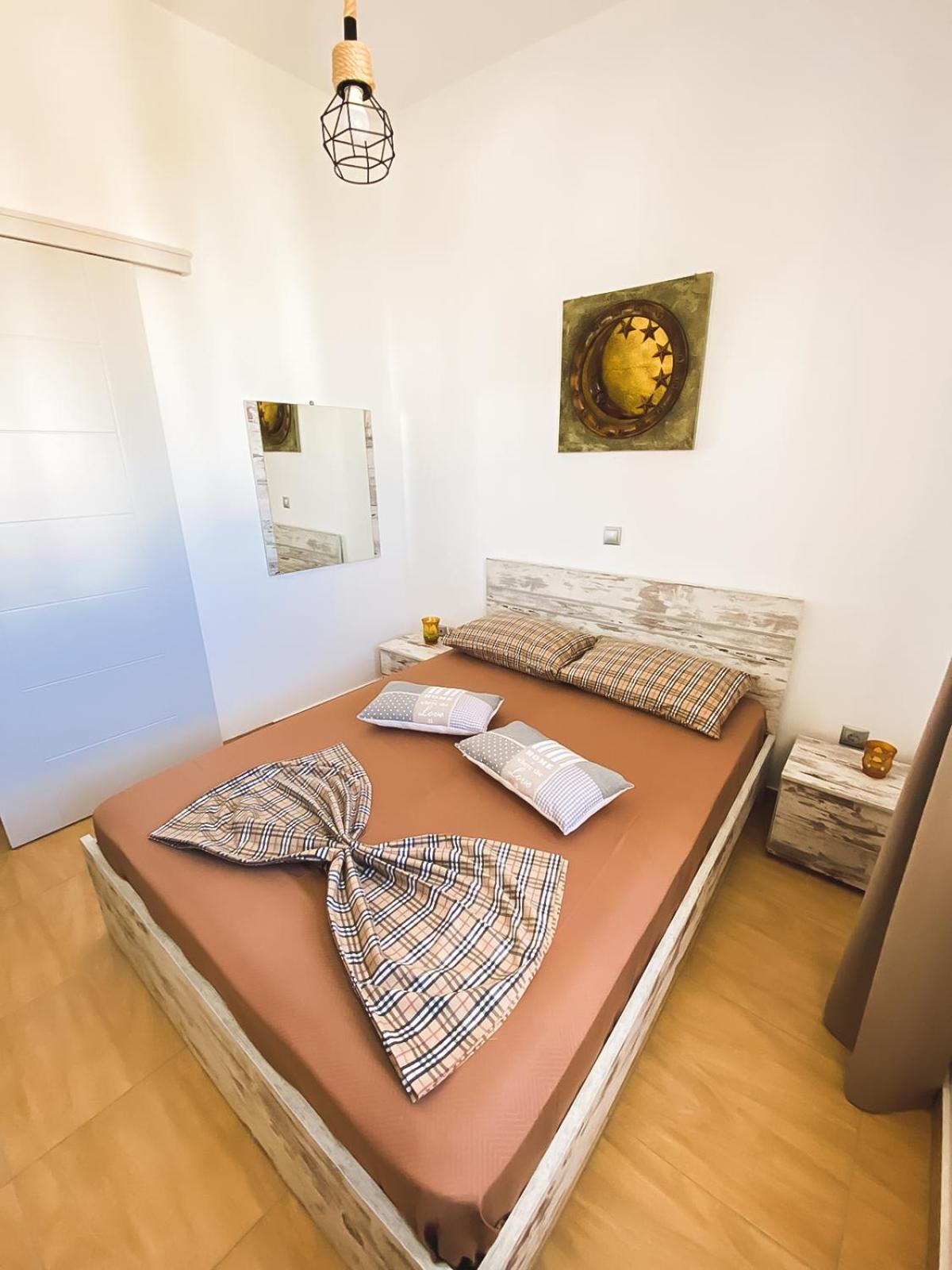 Two-Bedroom House photo 1