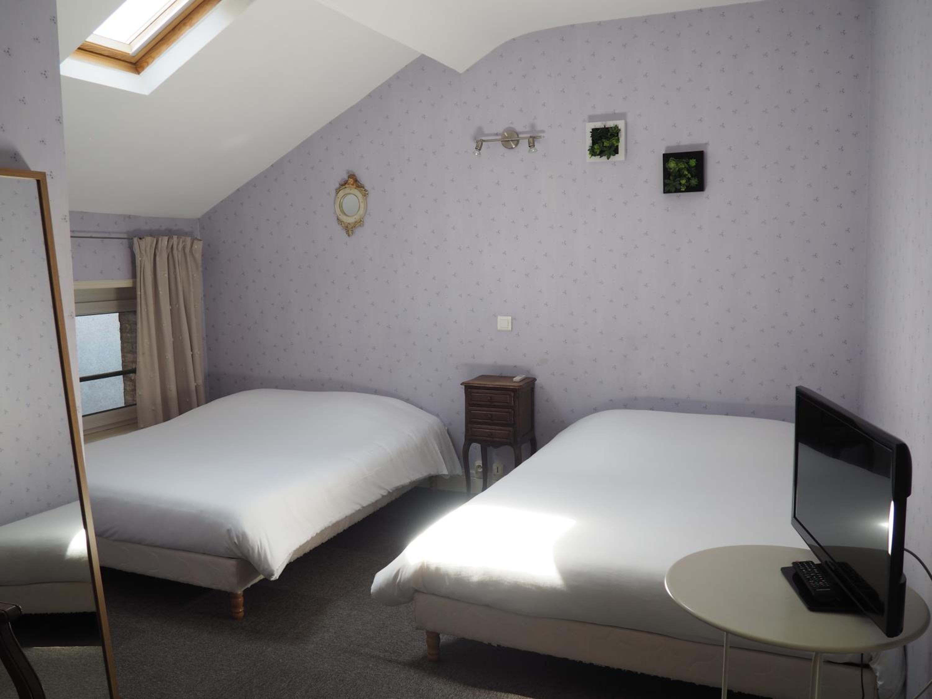Quadruple Room - Photo 2