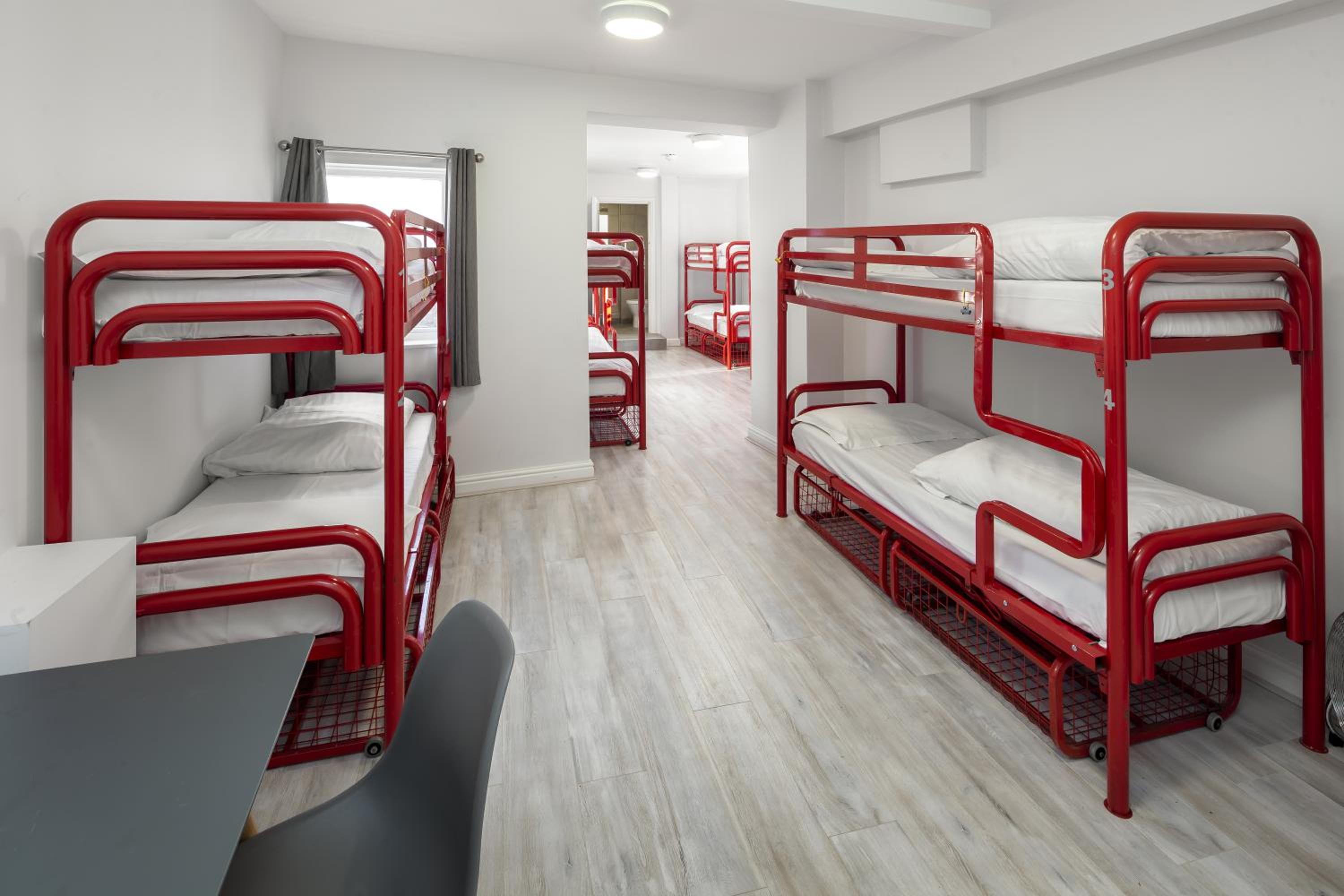 Bed in 12-Bed Mixed Dormitory Room photo 1