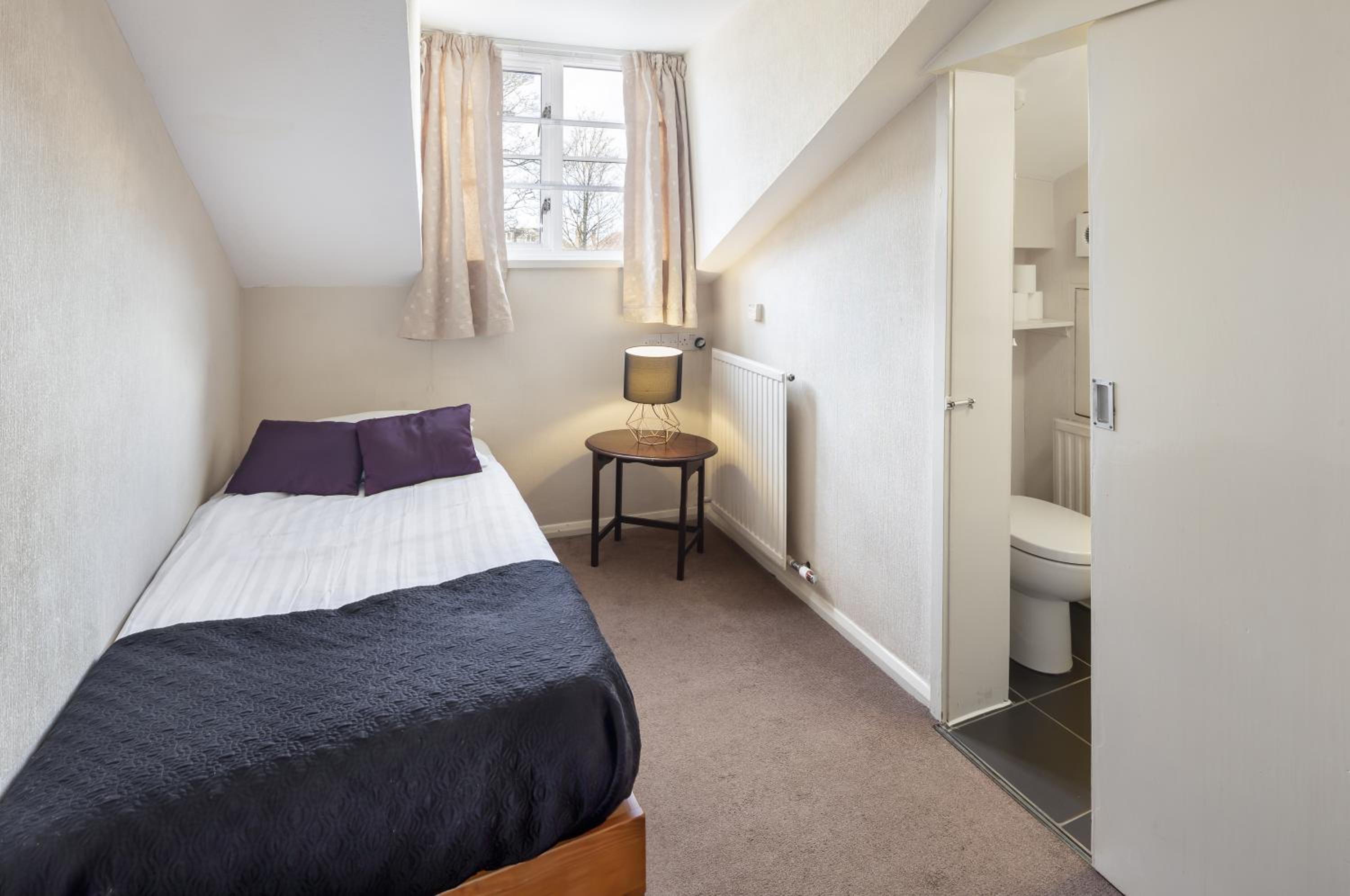 Single Room photo 1
