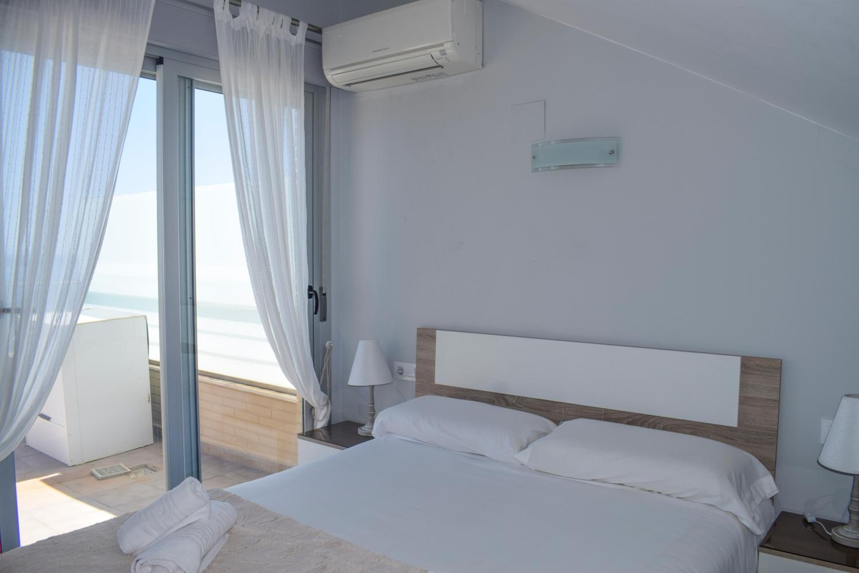 Apartamento con vista al mar